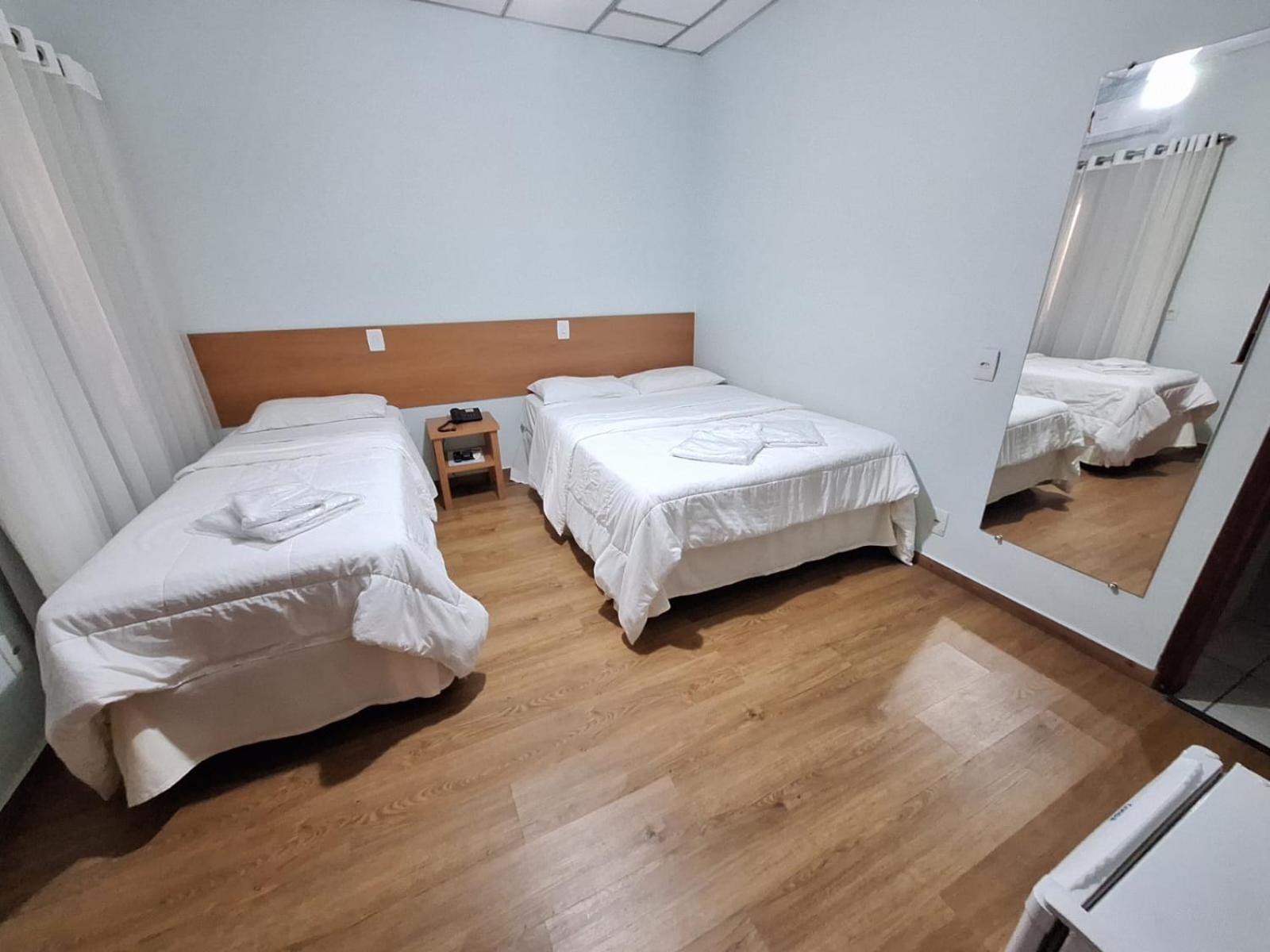 Economy Triple Room photo 3