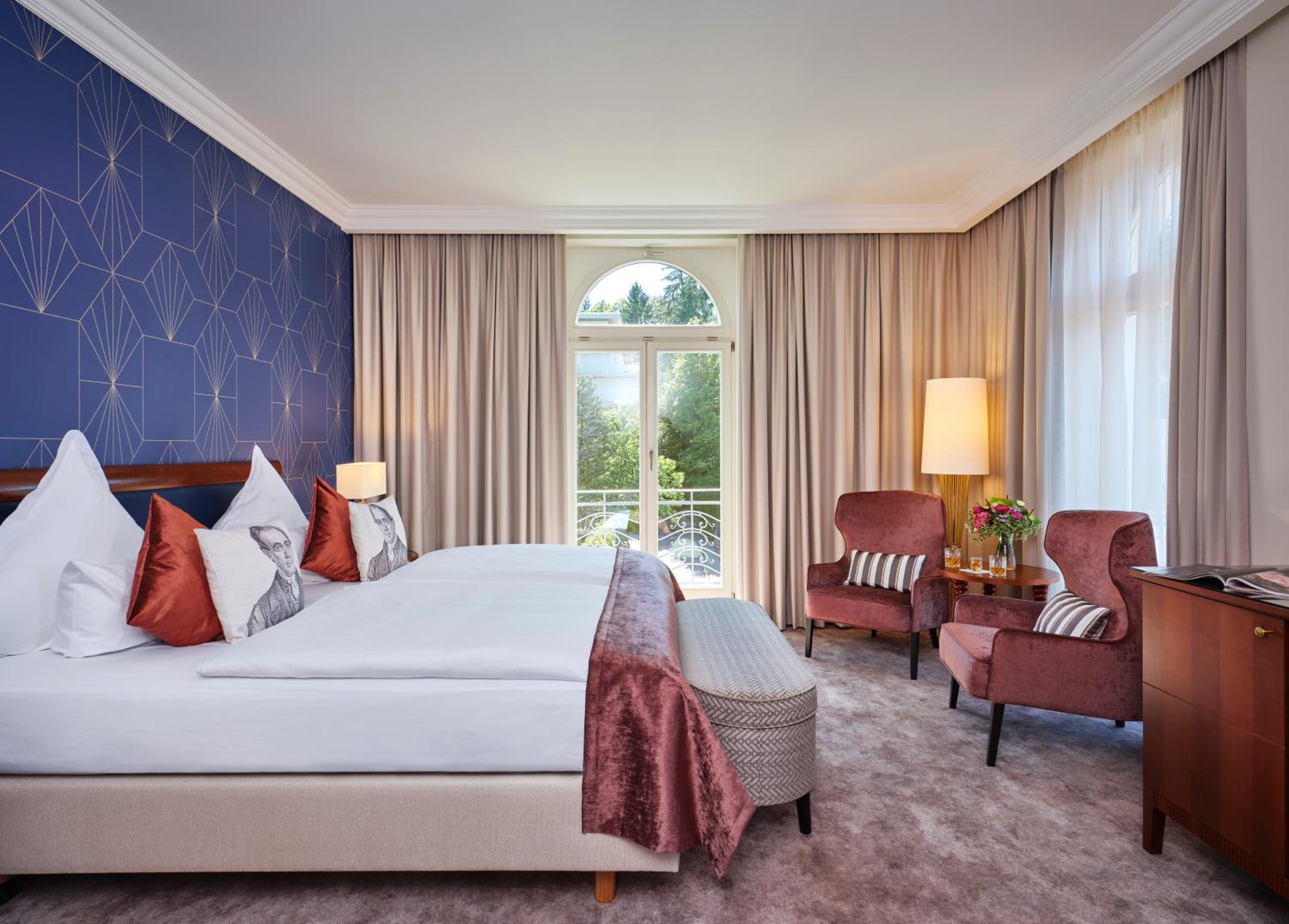 Deluxe Room - Photo 1