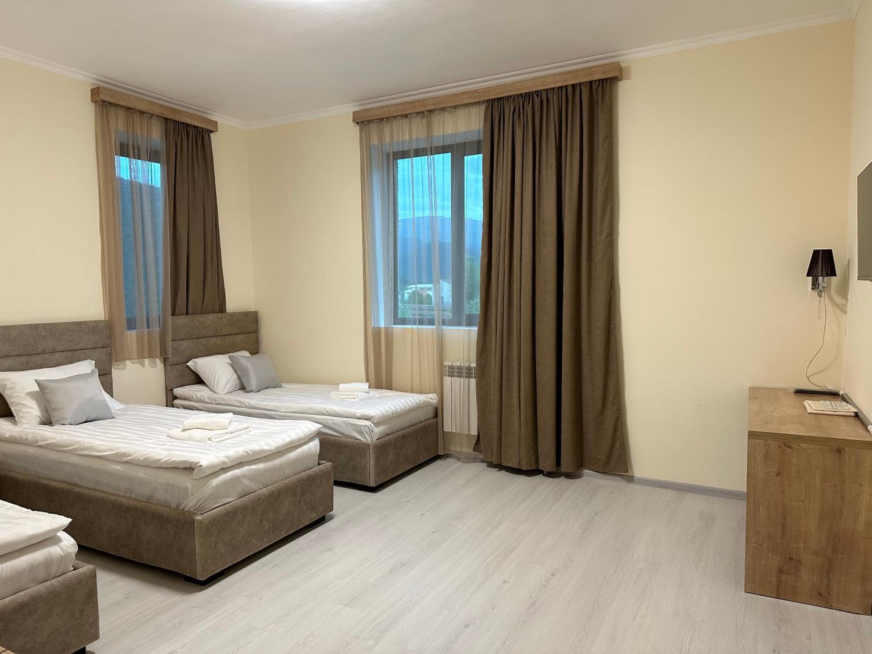 Classic Triple Room photo 3