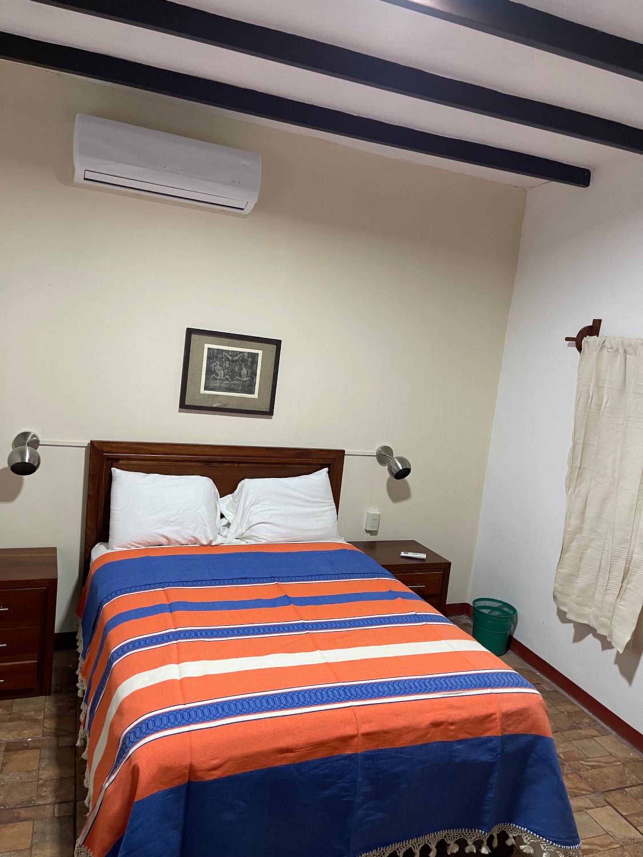 Deluxe Double or Twin Room photo 2
