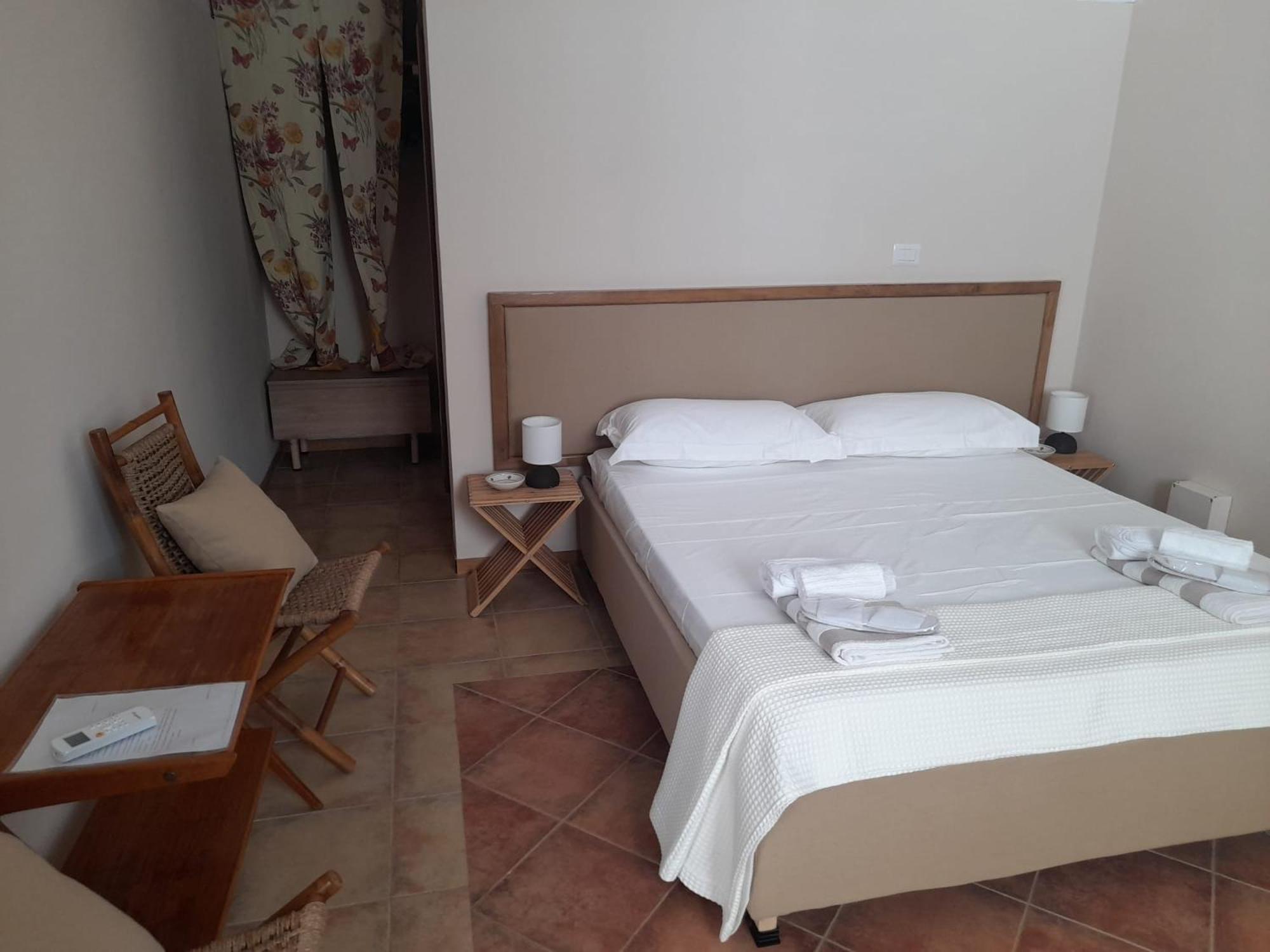 King Room with Garden View photo 3
