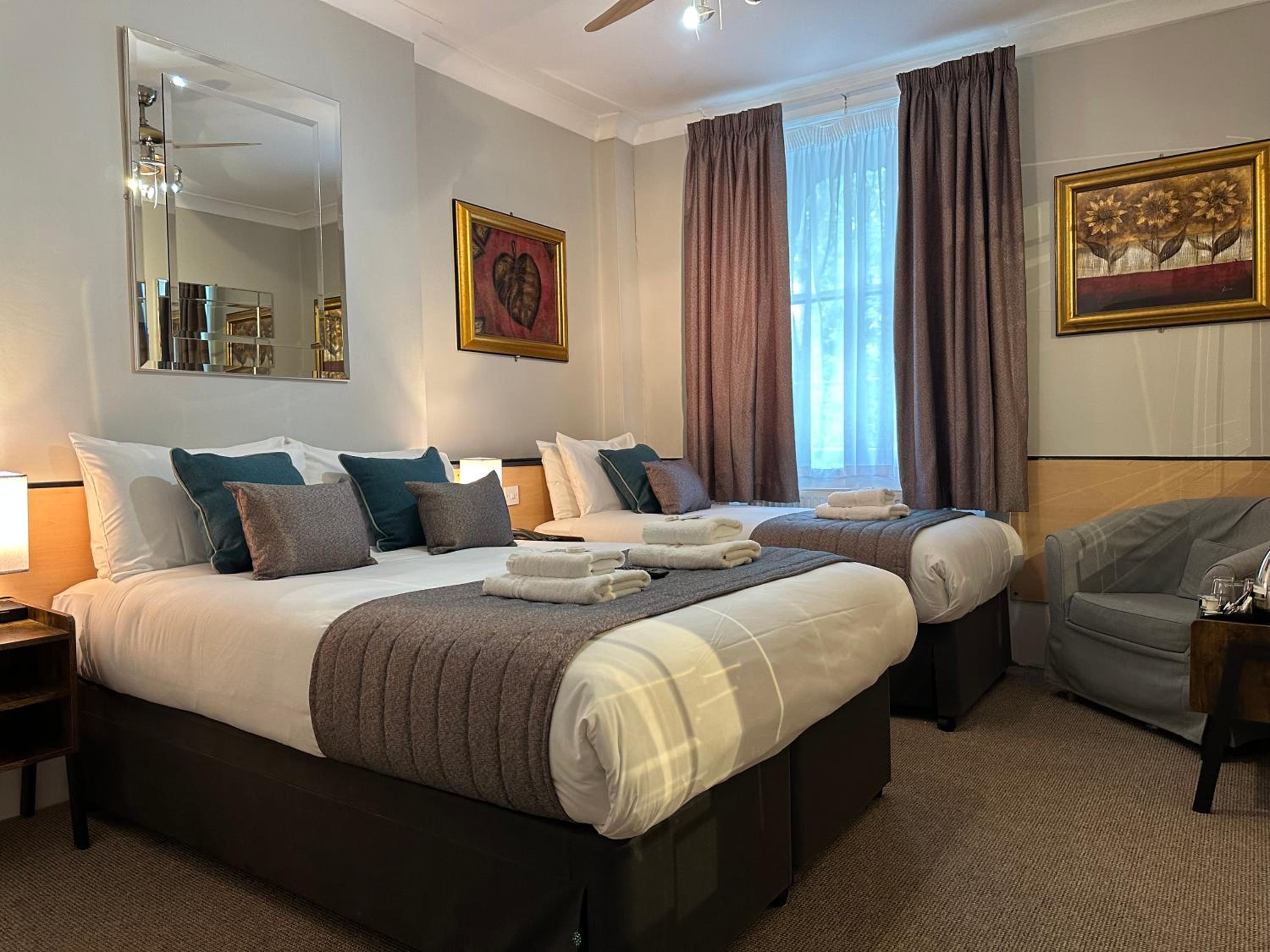 Triple Room with Garden View photo 1