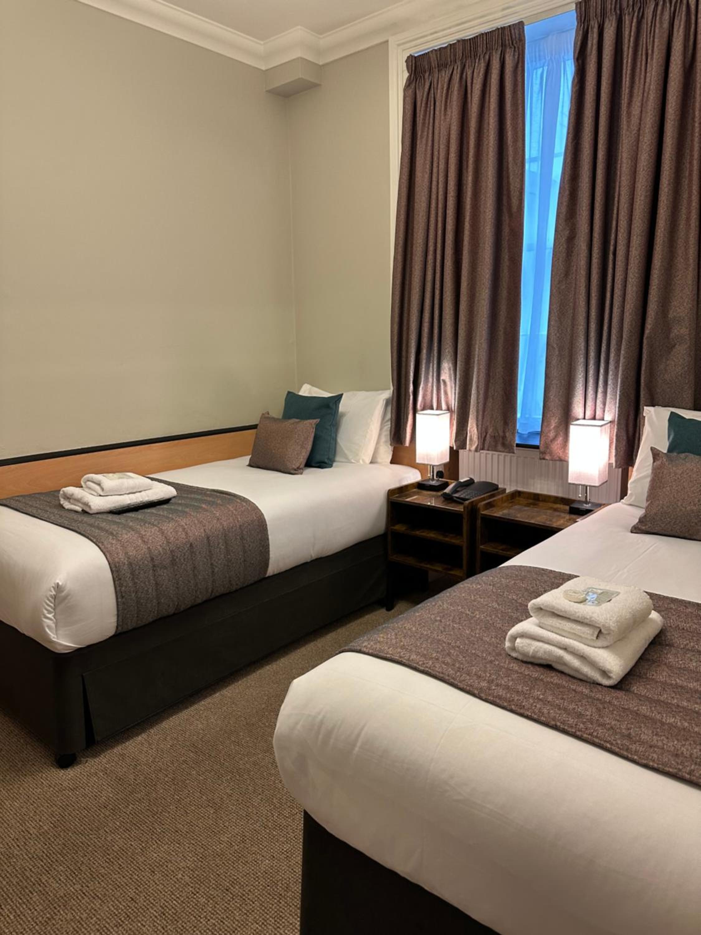 Standard Twin Room photo 1