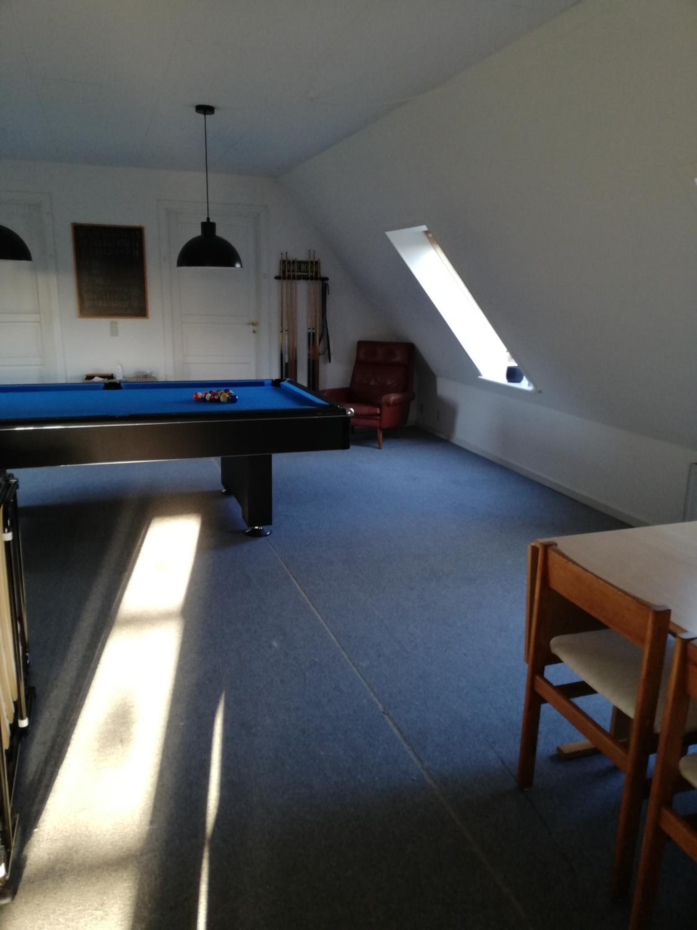 Double Room with Shared Bathroom photo 2