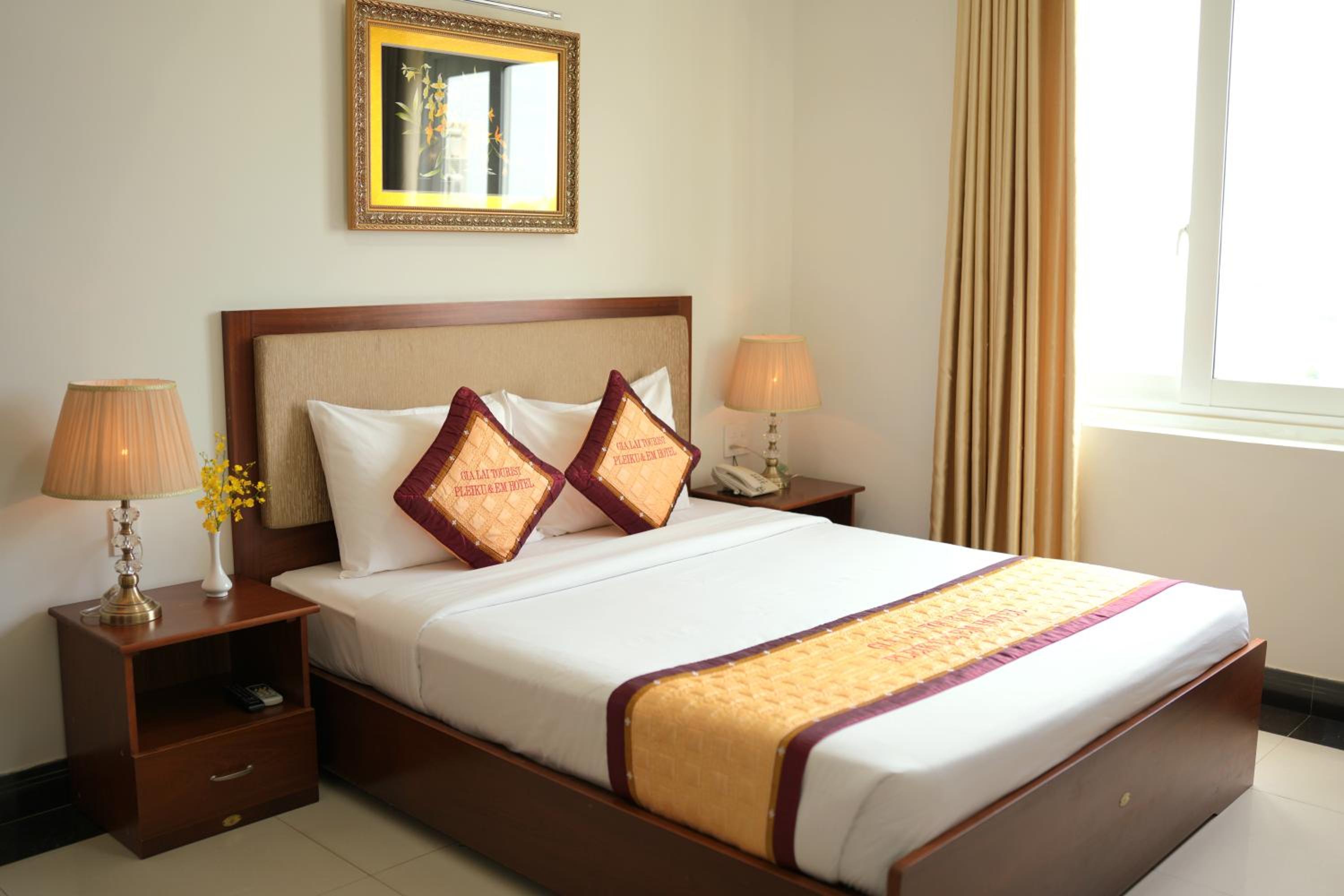 Superior King Room - Photo 4
