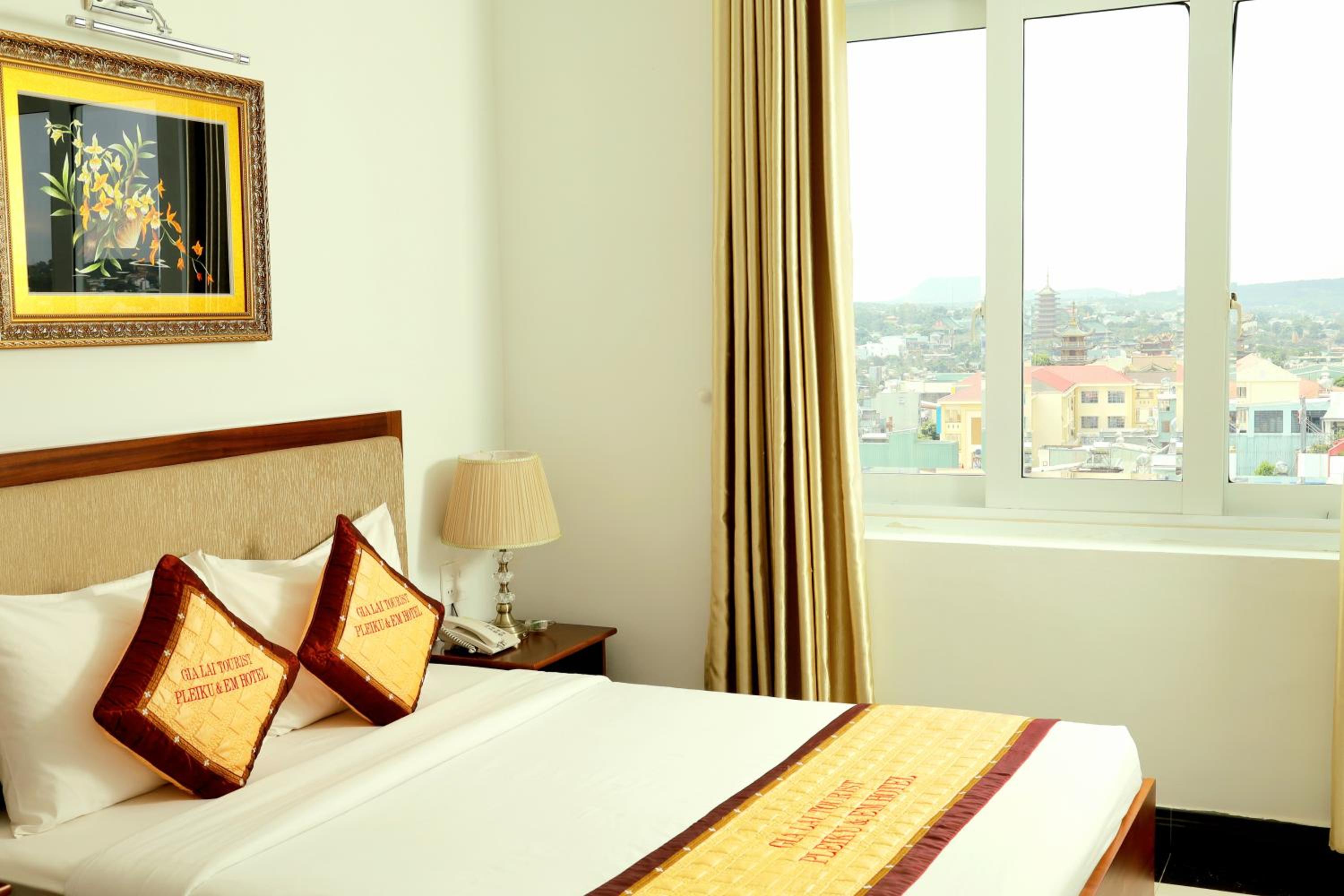 Superior King Room - Photo 2