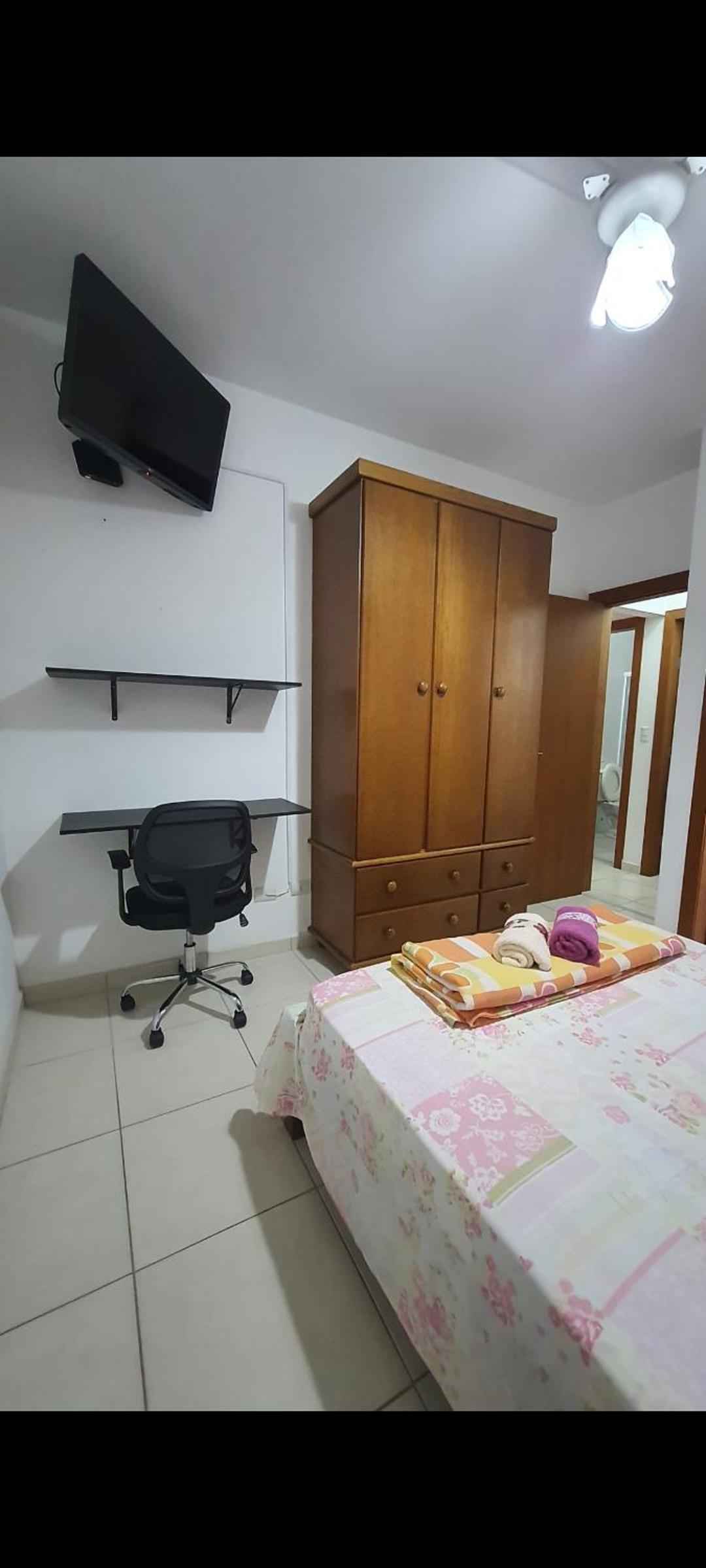 Apartment with Balcony - Photo 8