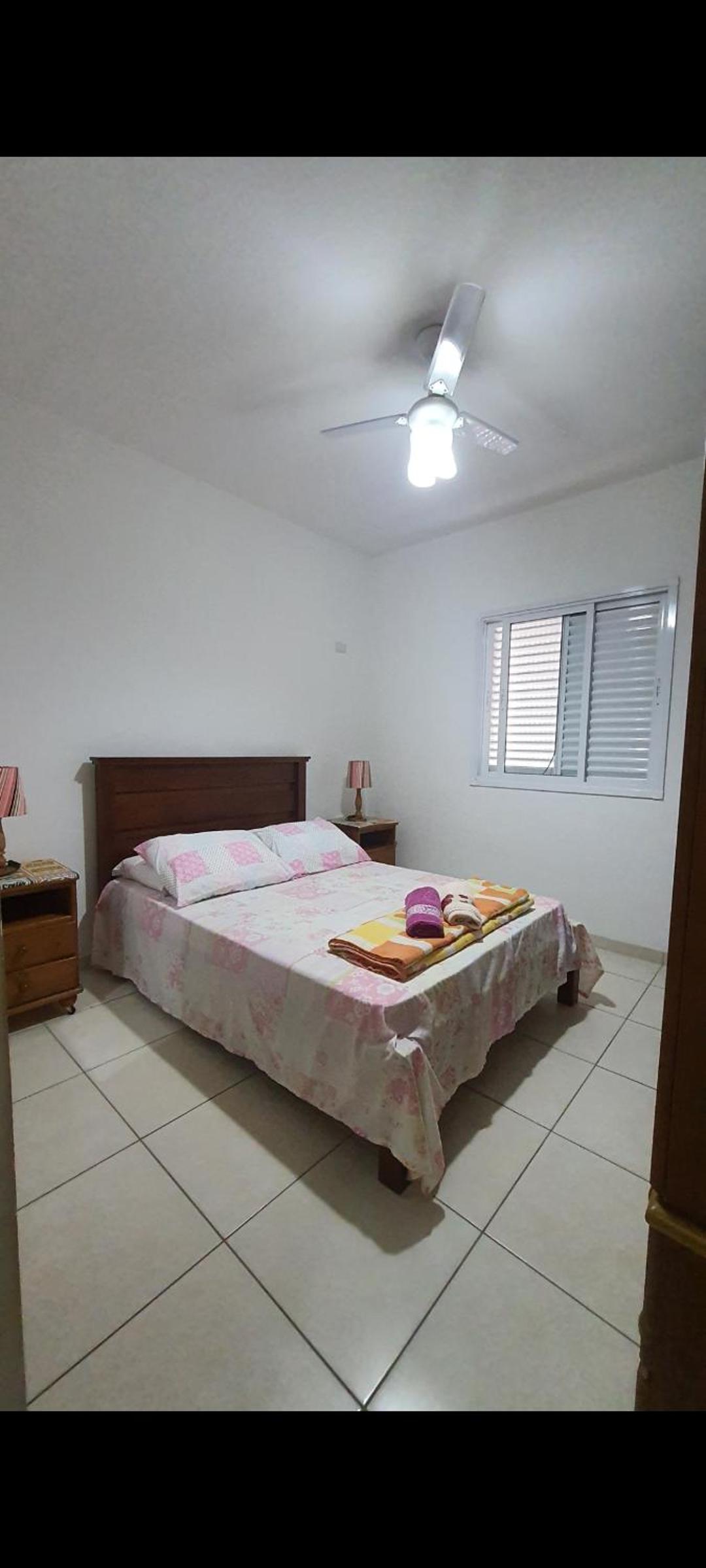 Apartment with Balcony - Photo 9