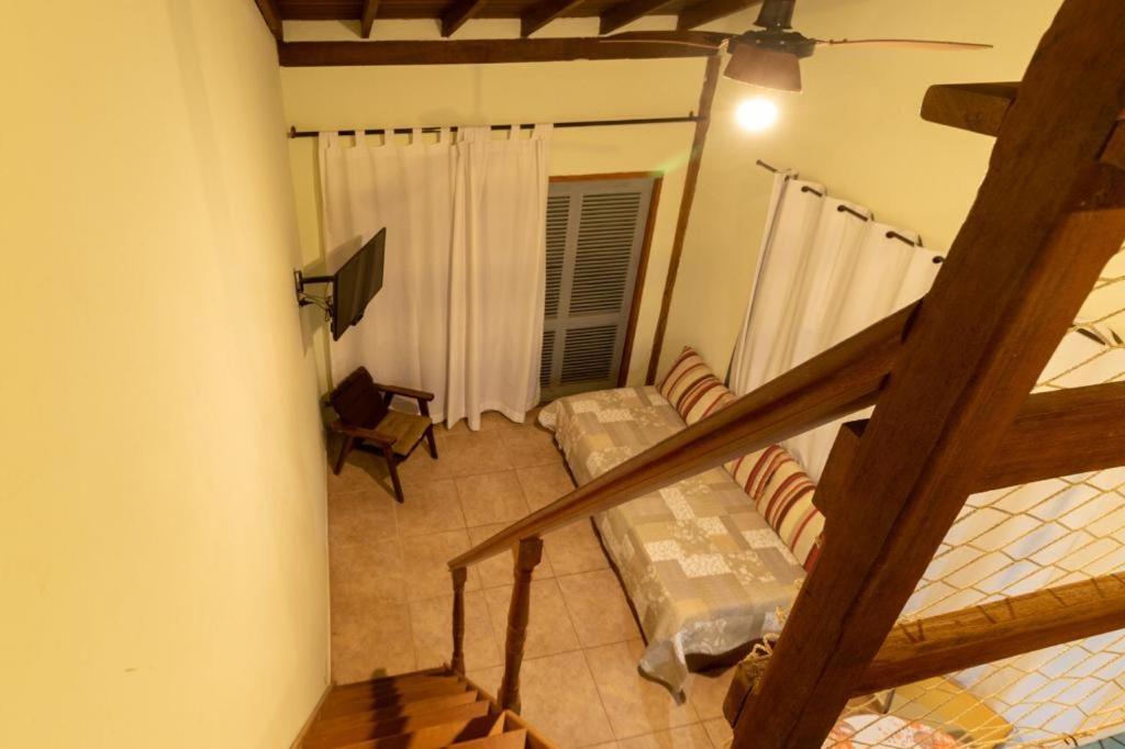 Family Room with Balcony photo 3
