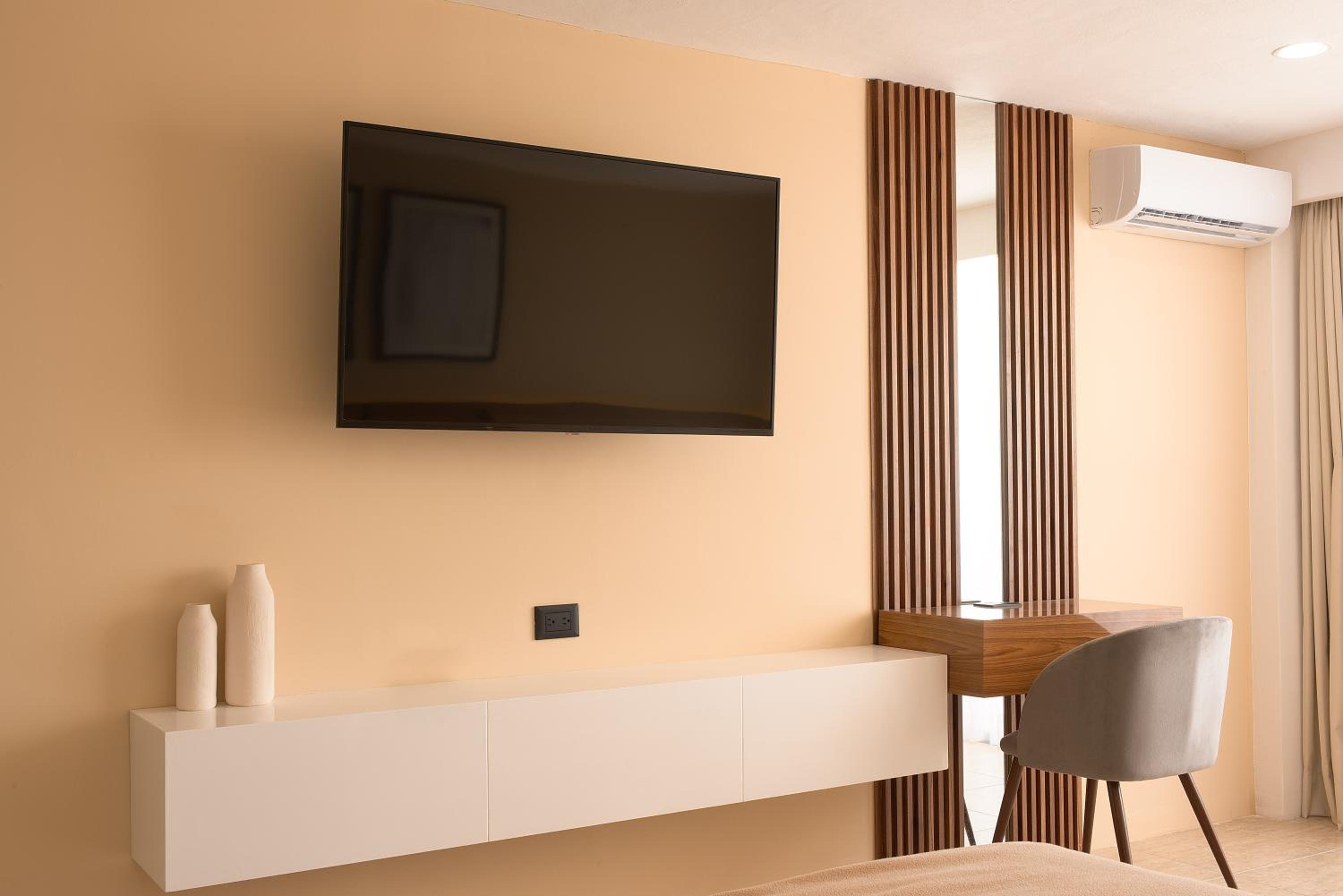 Double Room - Photo 4