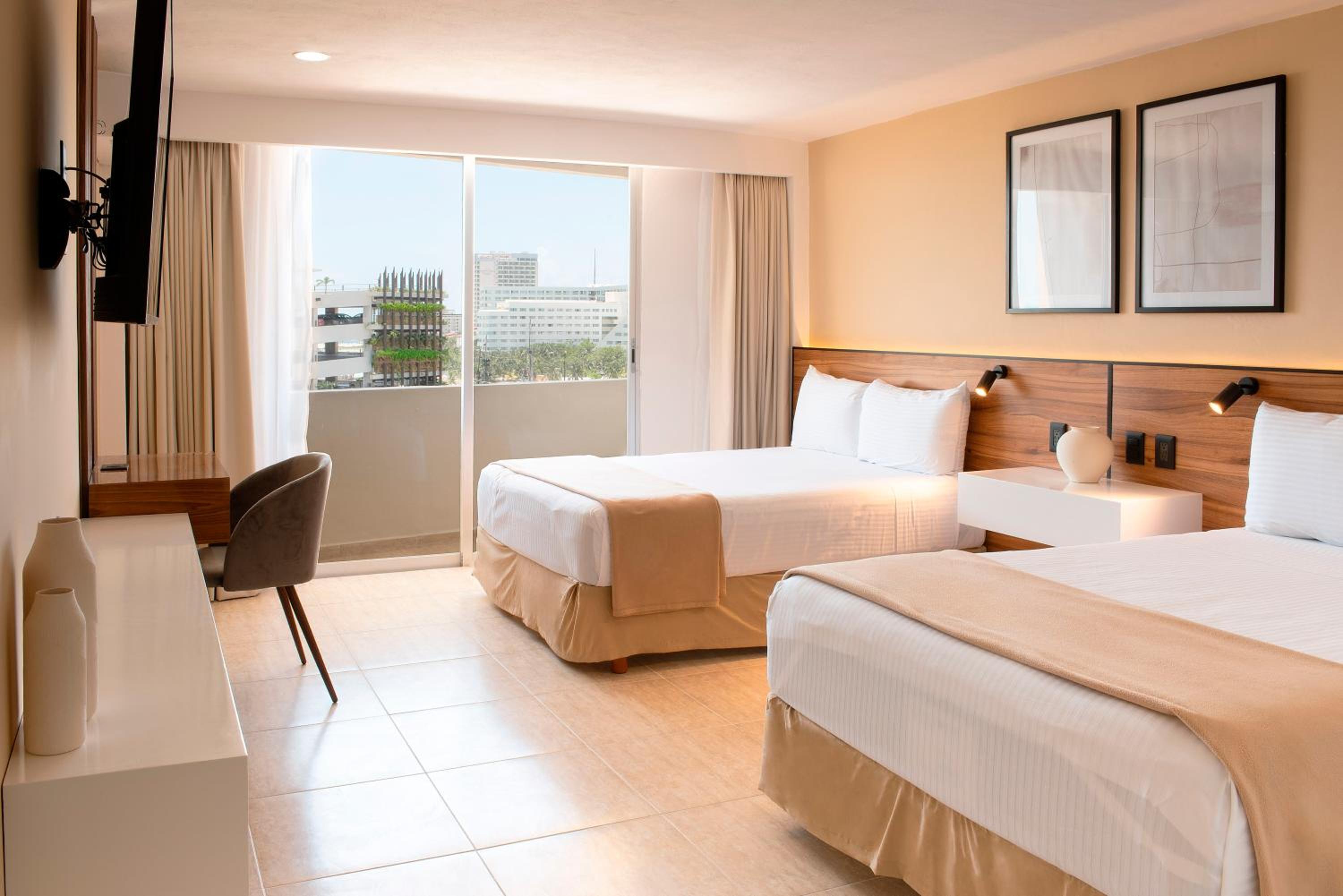 Double Room - Photo 1