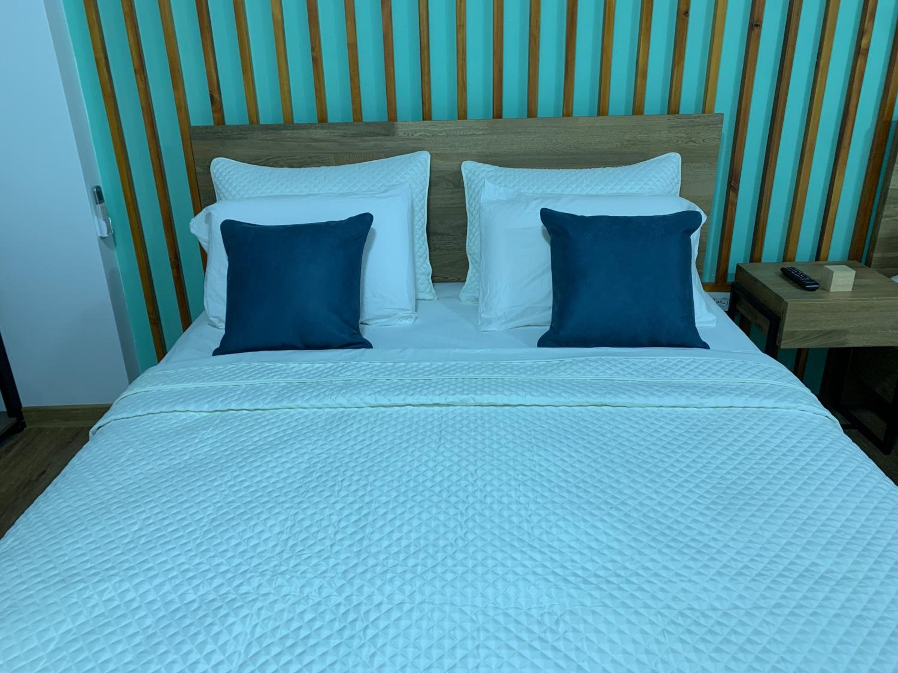 Small Twin Room photo 1