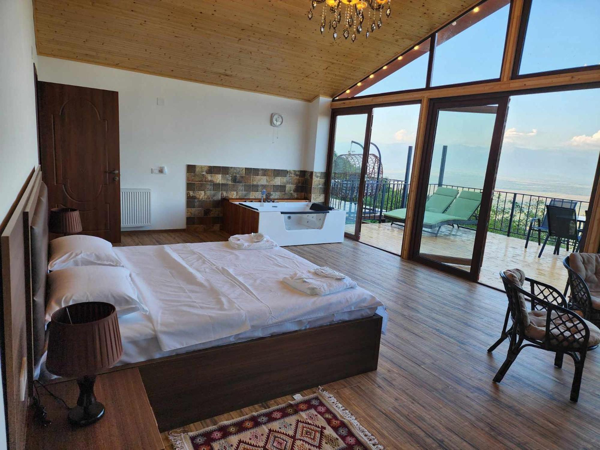 Suite with Mountain View photo 1