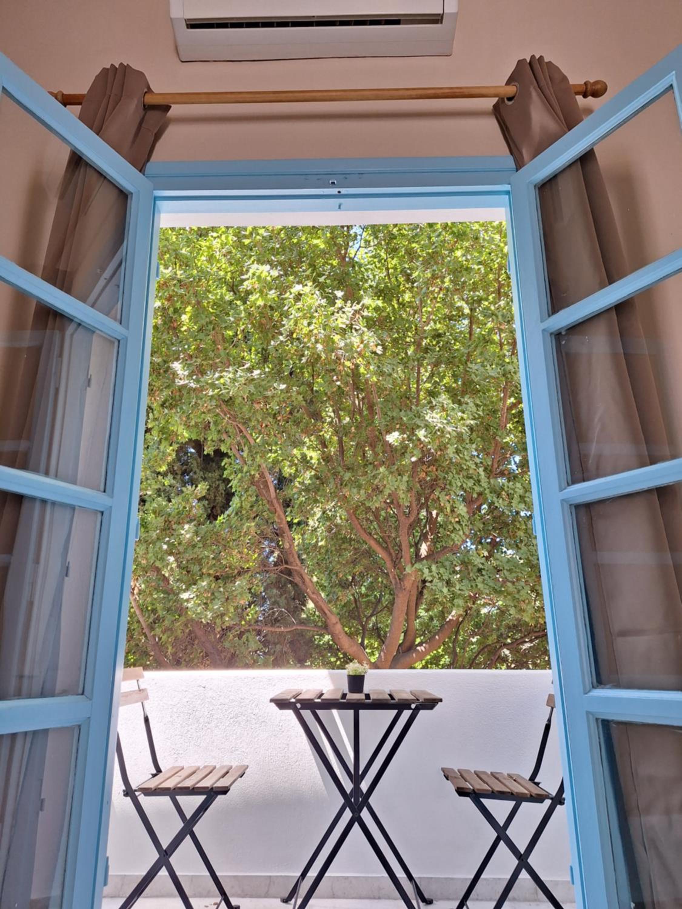 Apartment with Garden View - Photo 3