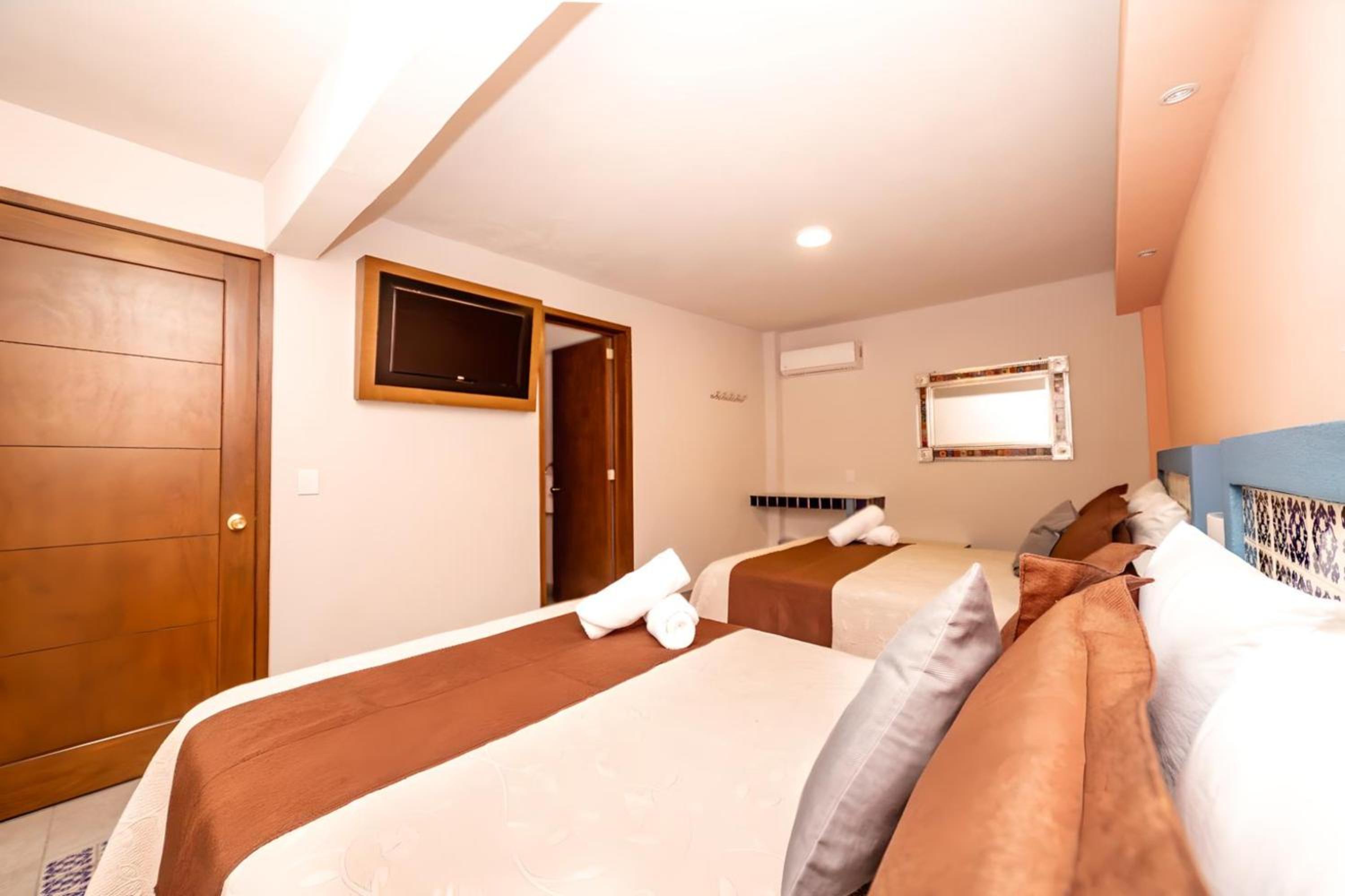 Deluxe Double Room photo 2