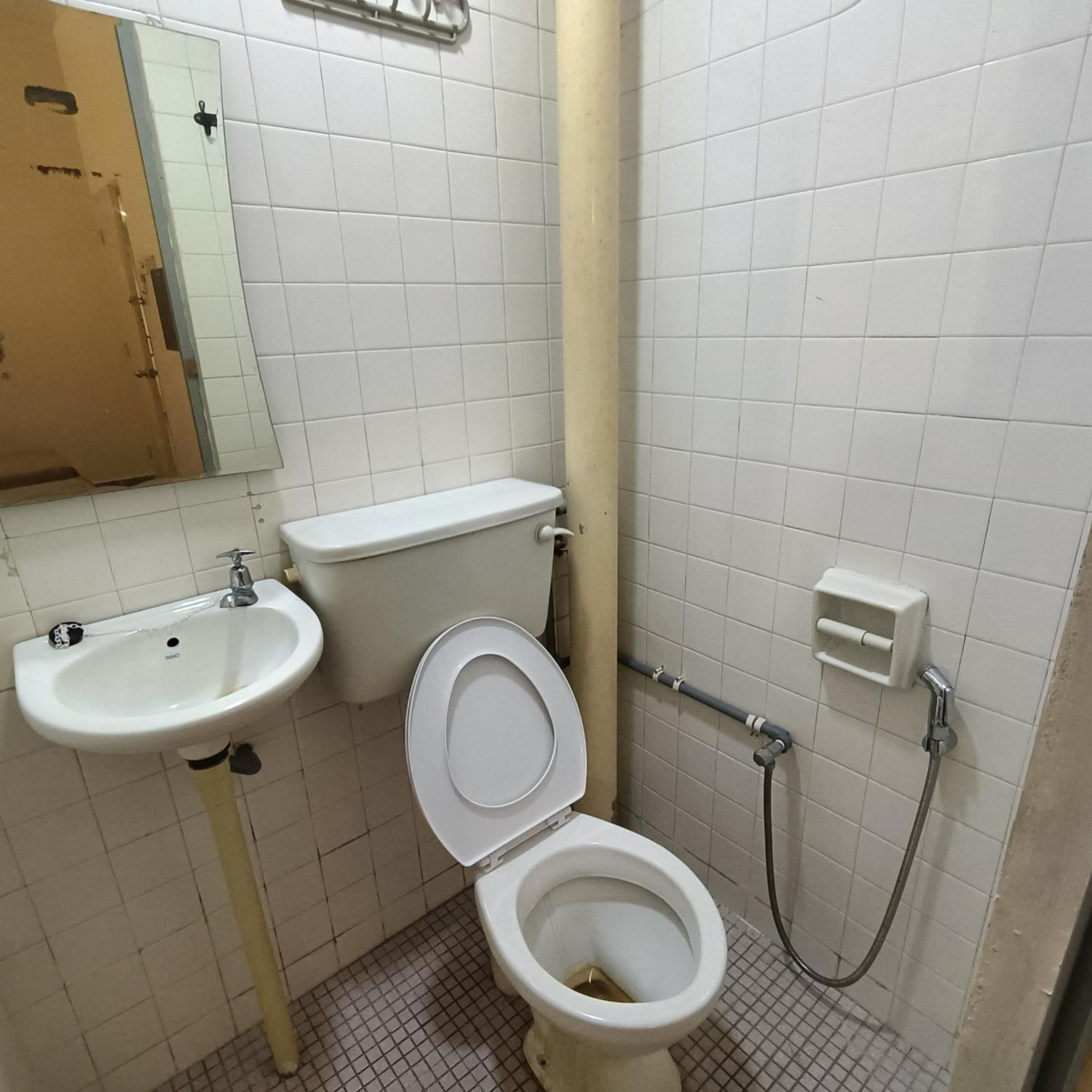 Budget Double or Twin Room - Photo 5