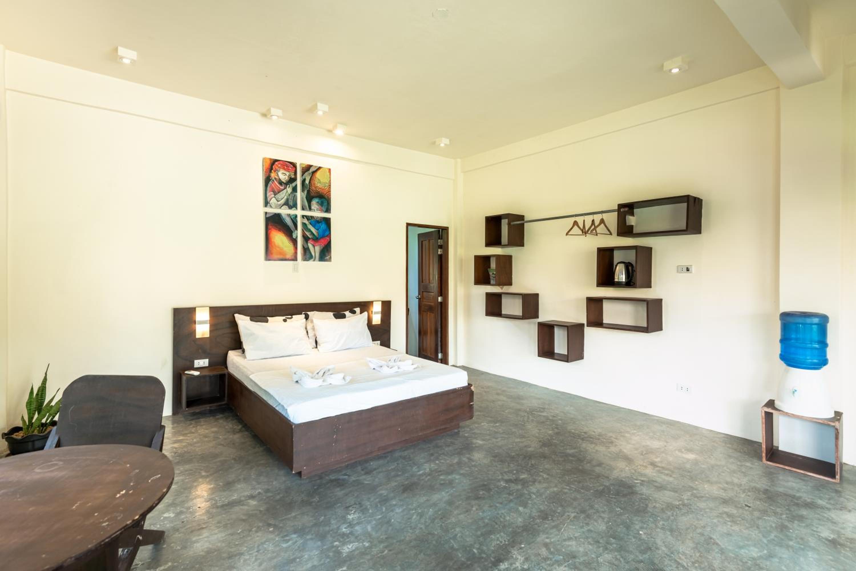 Double Room with Pool View photo 3
