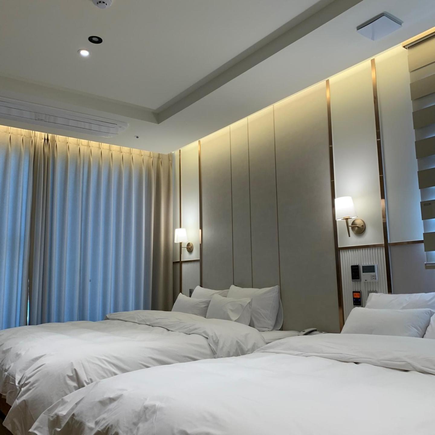Superior Twin Room - Photo 3