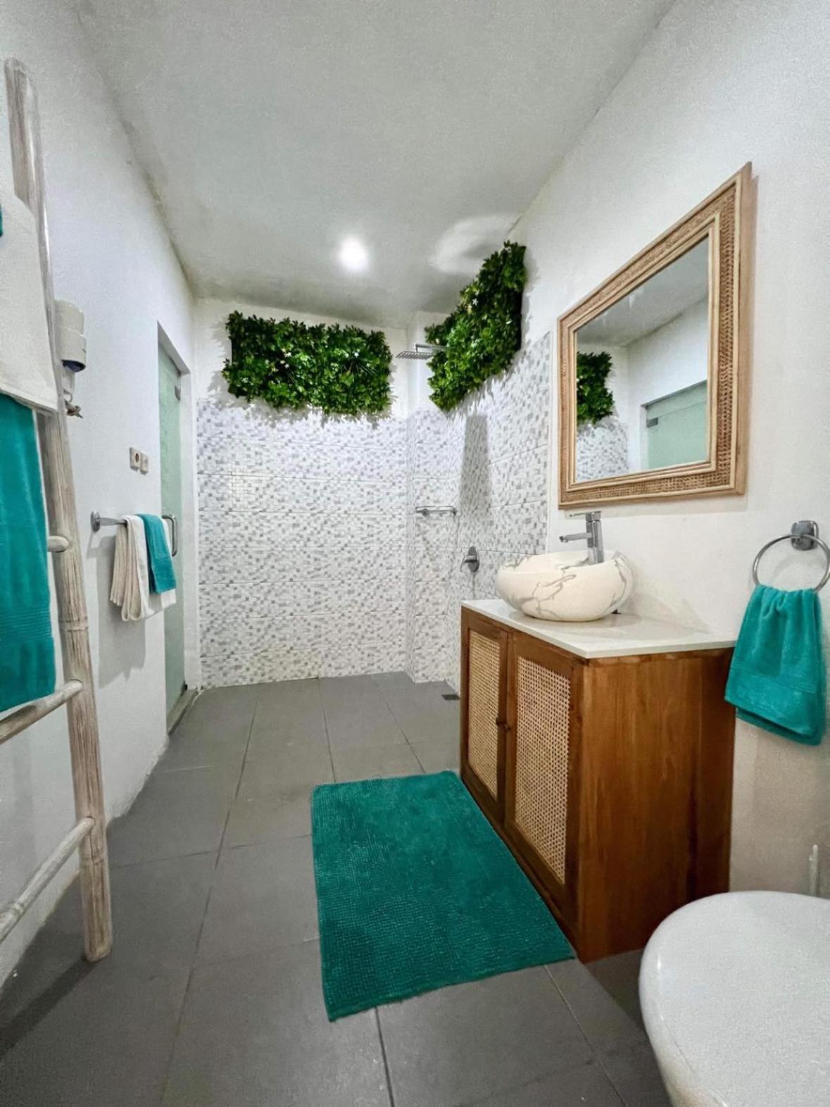 Two-Bedroom Villa - Photo 8