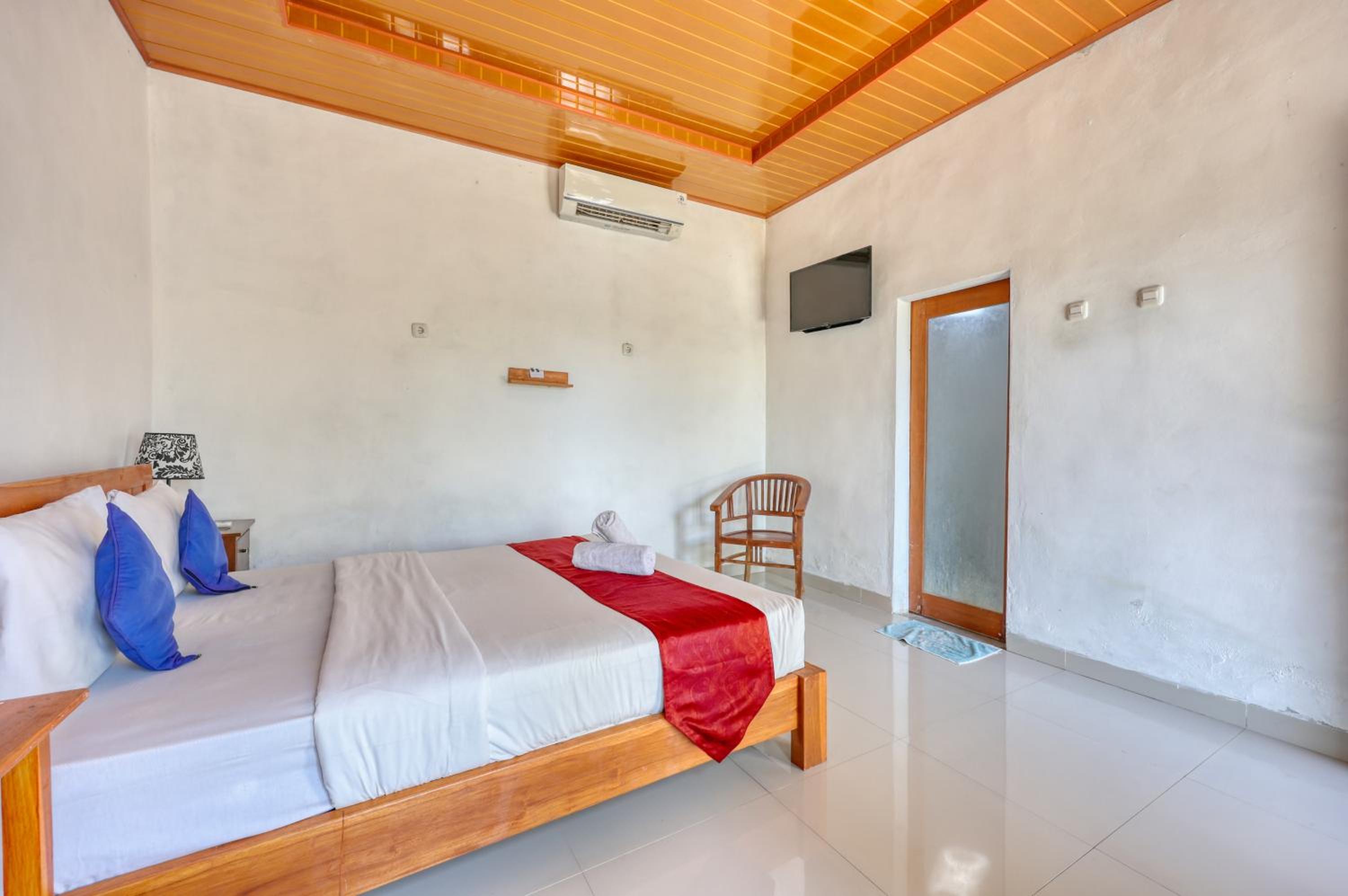Budget Double Room - Photo 5