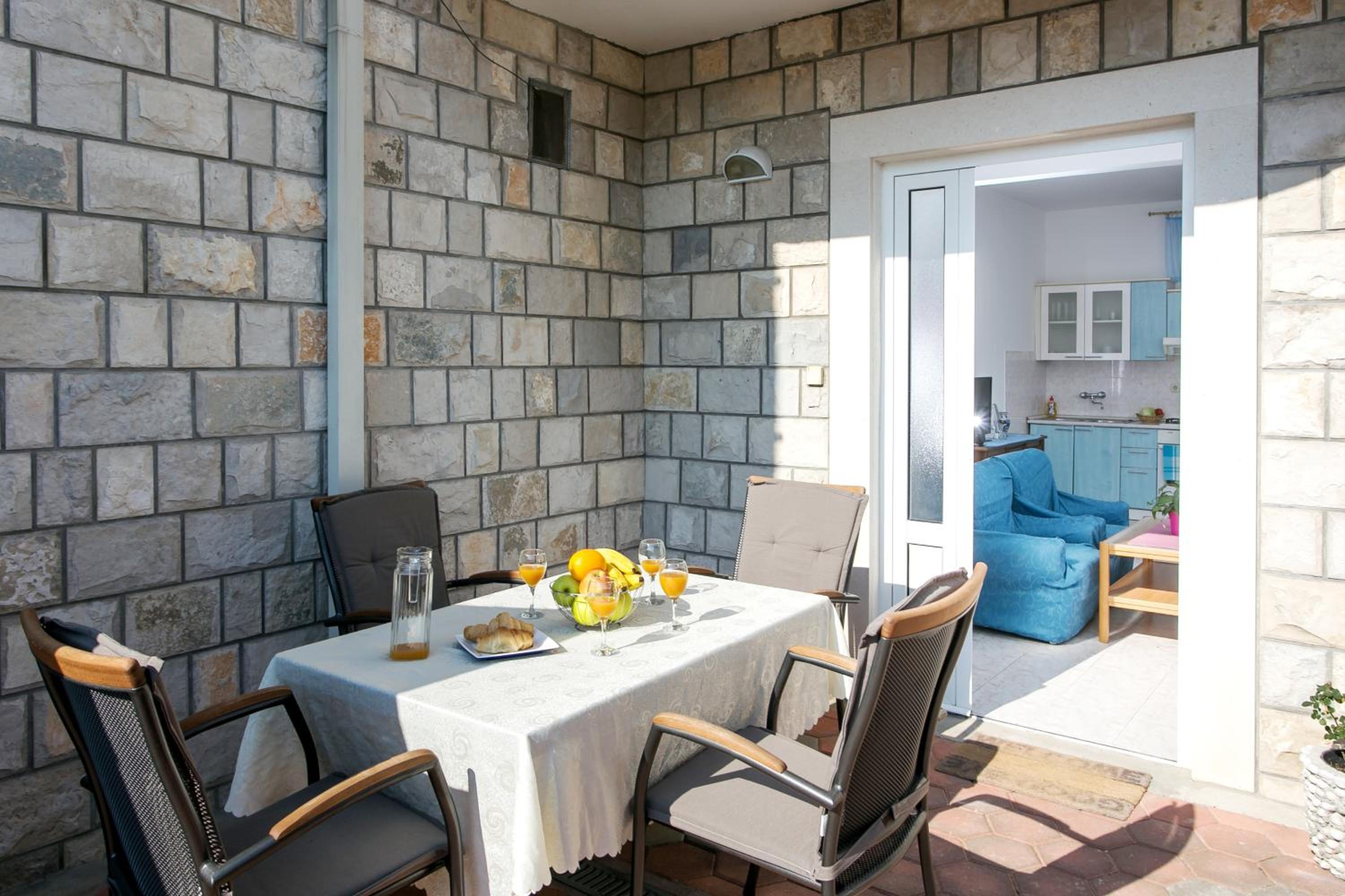 Apartment with Terrace