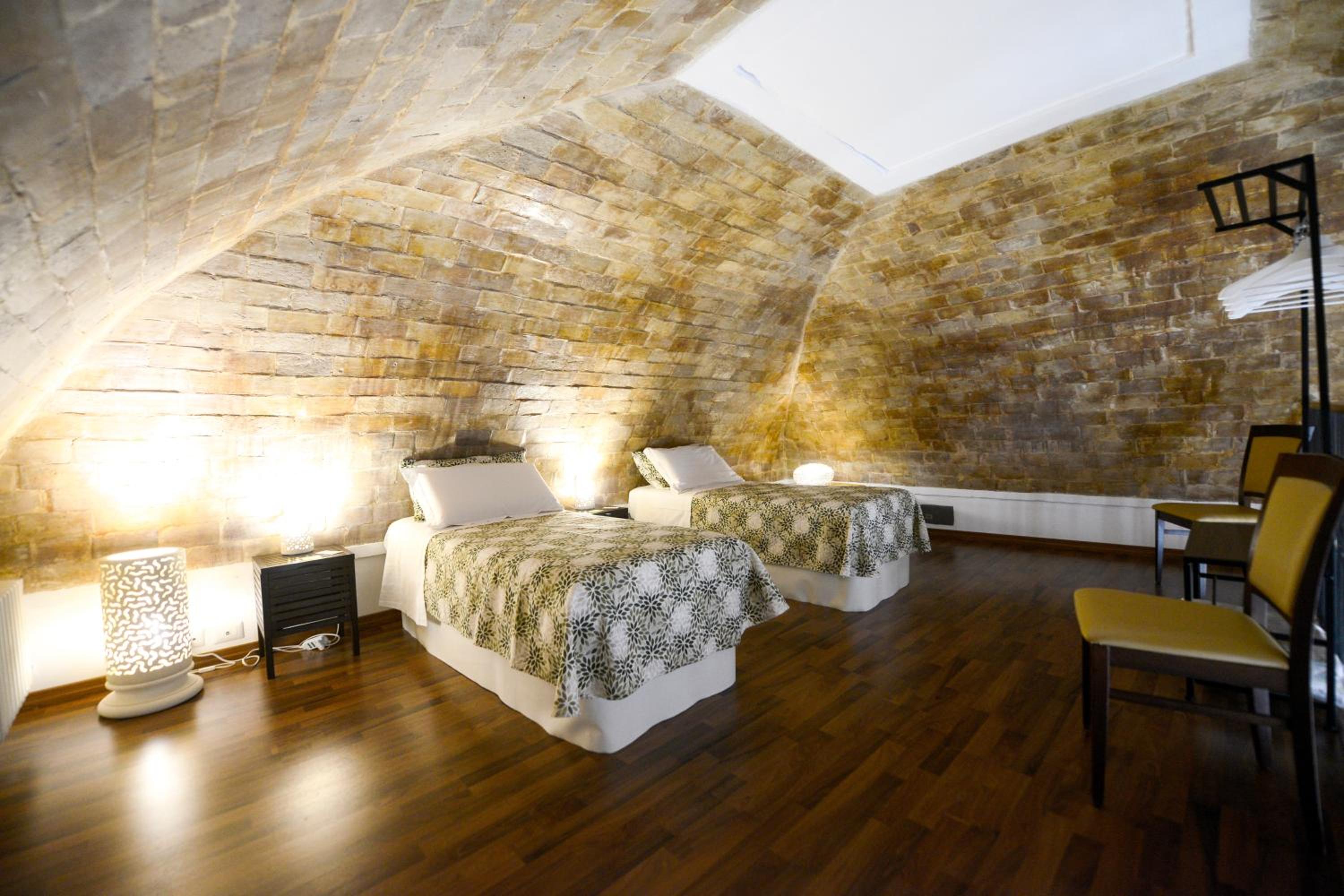 Duplex Quadruple Room