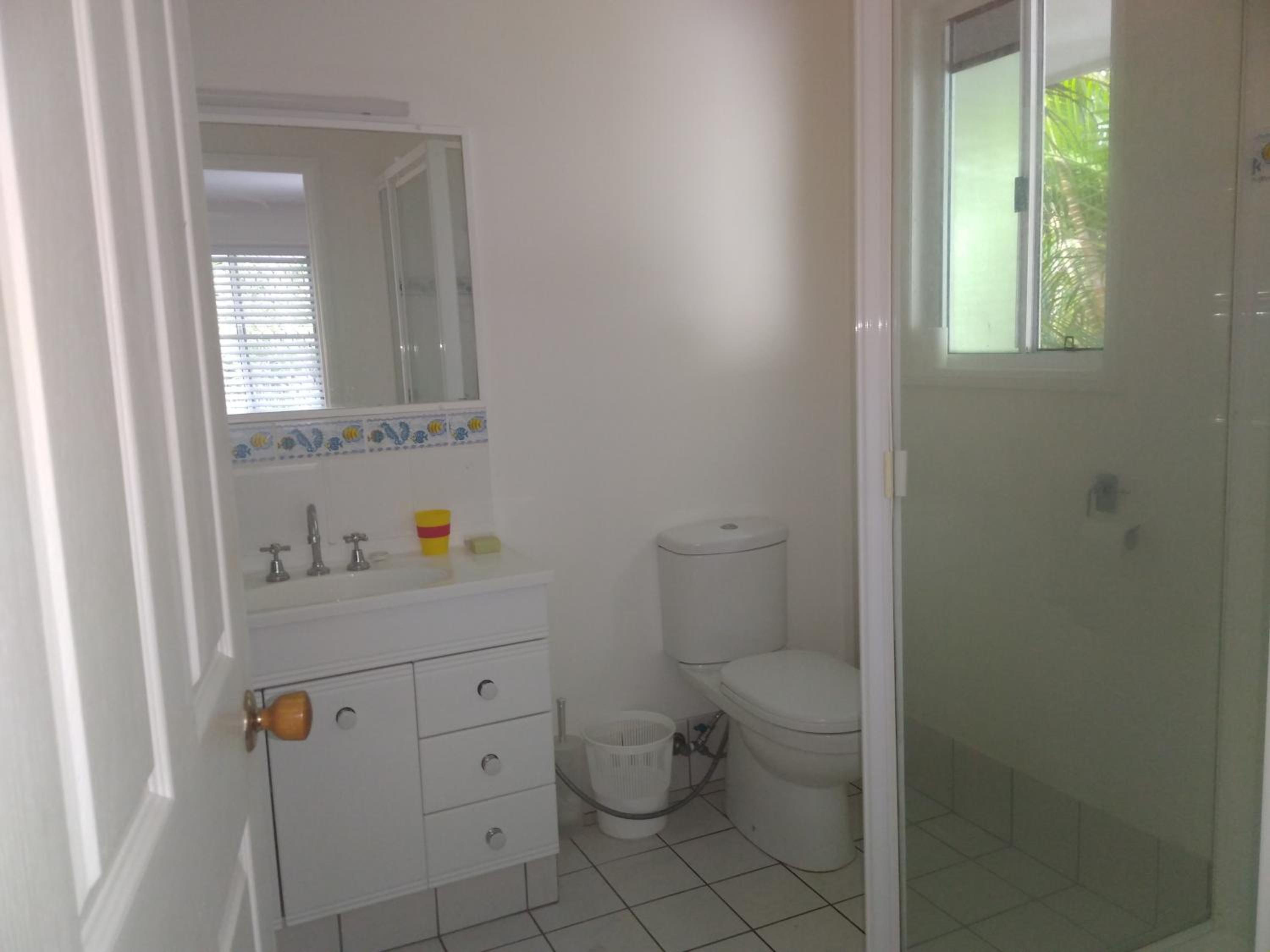 Deluxe King Suite - Photo 5