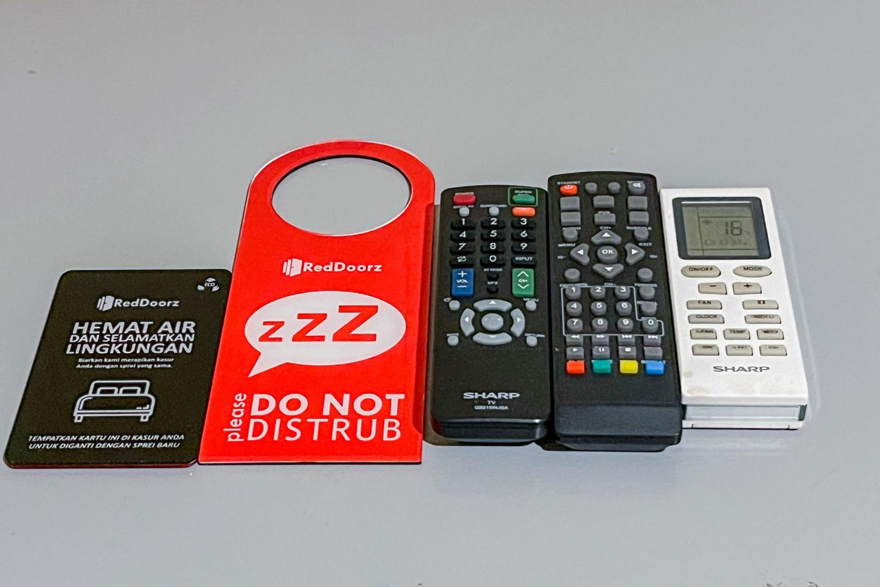 Standard Double Room - Photo 7