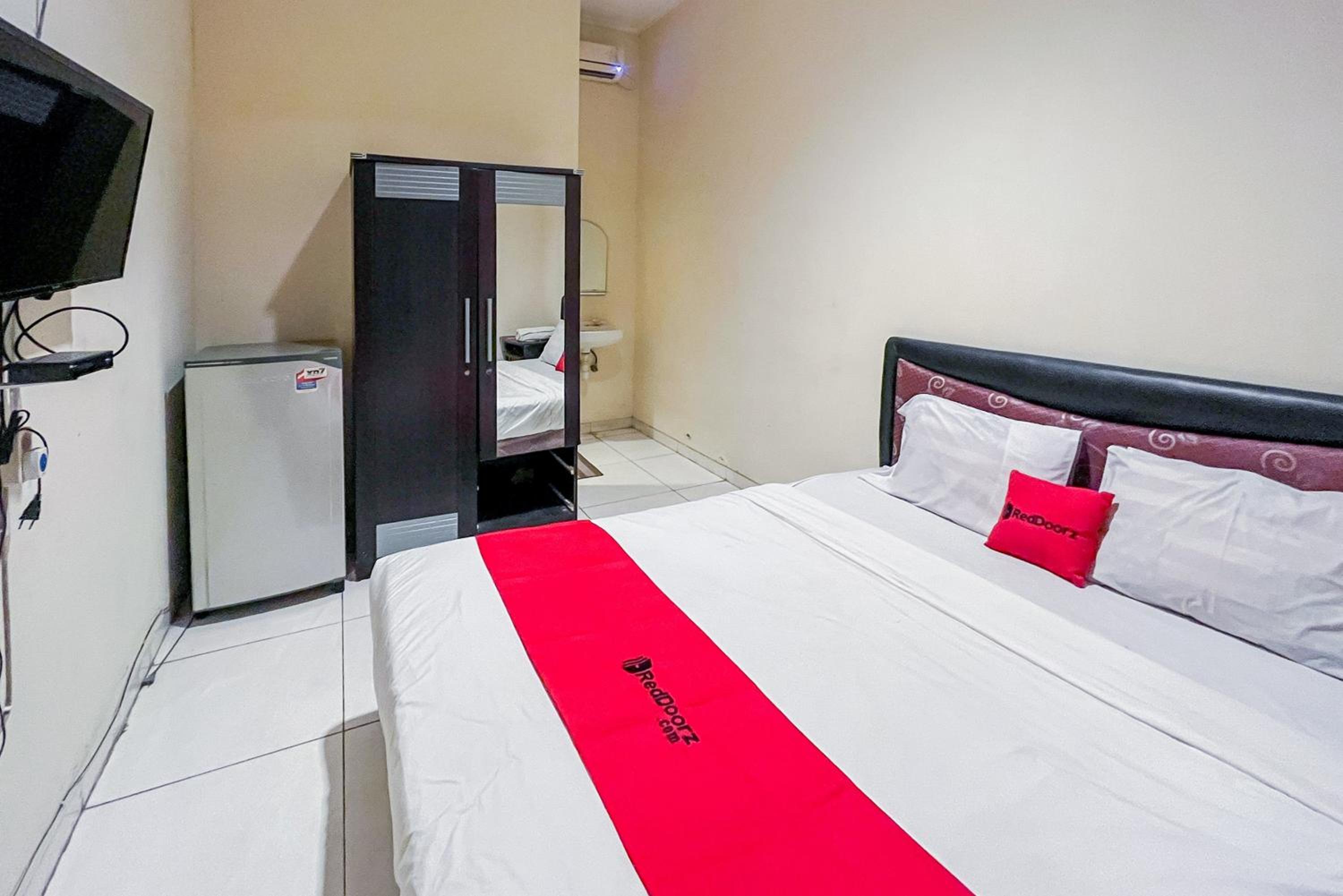 Standard Double Room - Photo 4