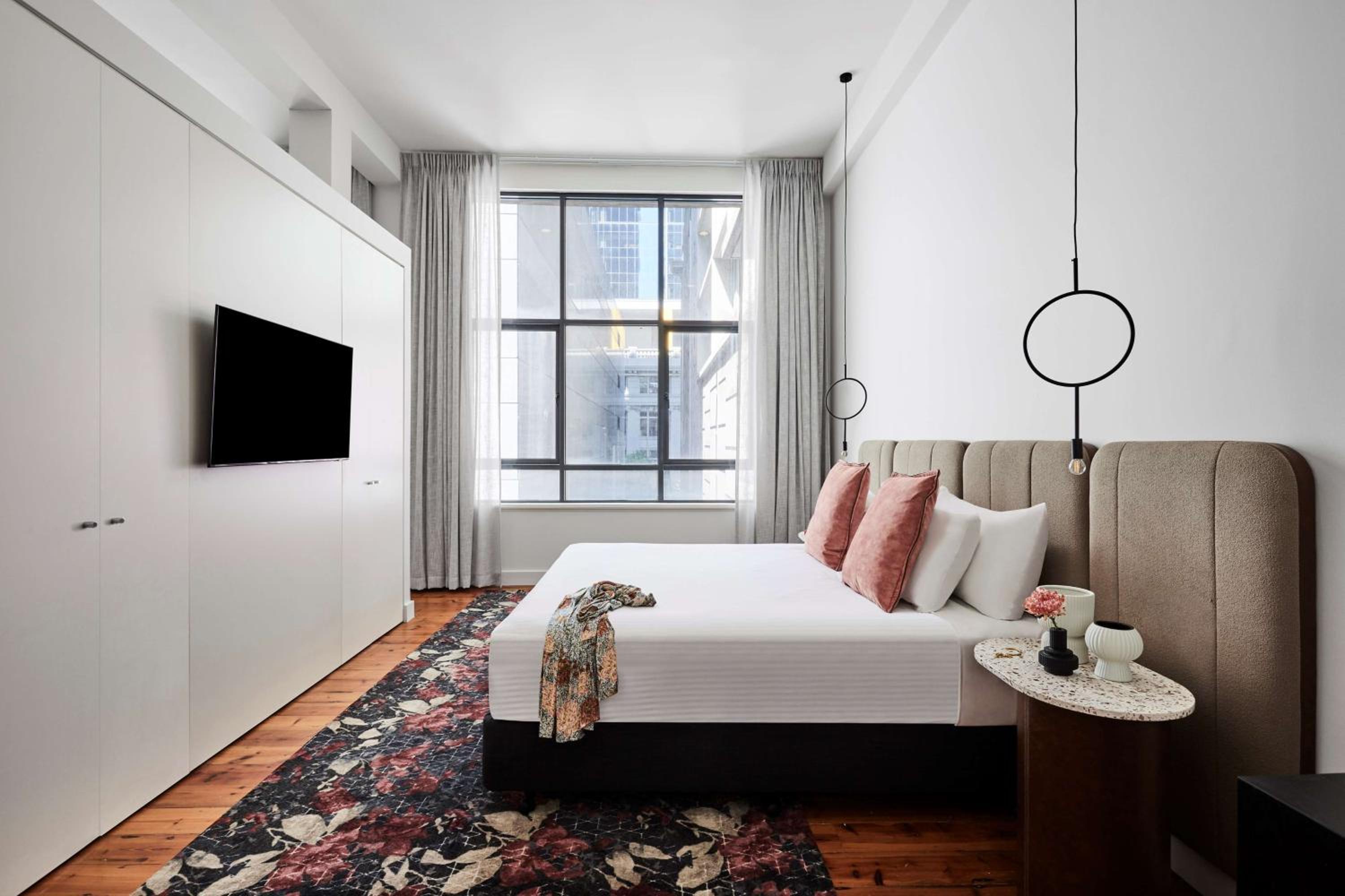 One Bedroom Loft Apartment - Photo 12