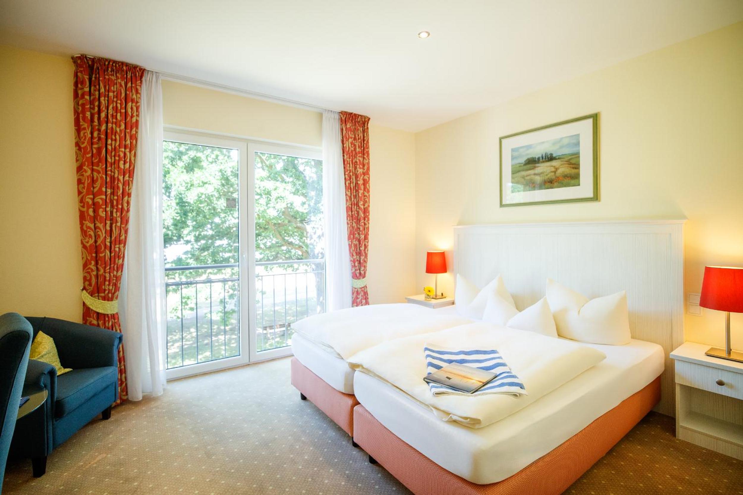 Double Room - Lake Side photo 2