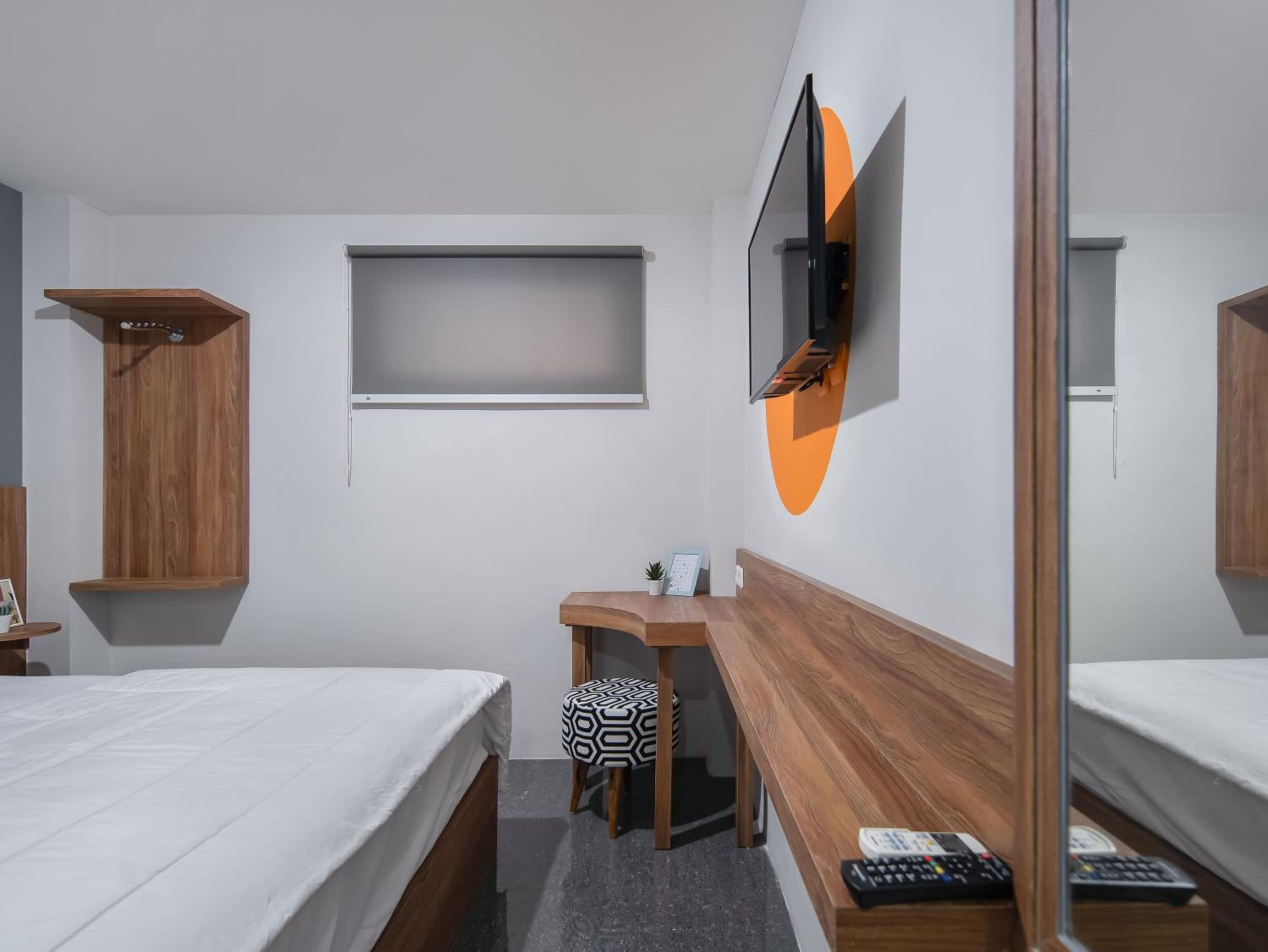 Deluxe Room - Photo 4