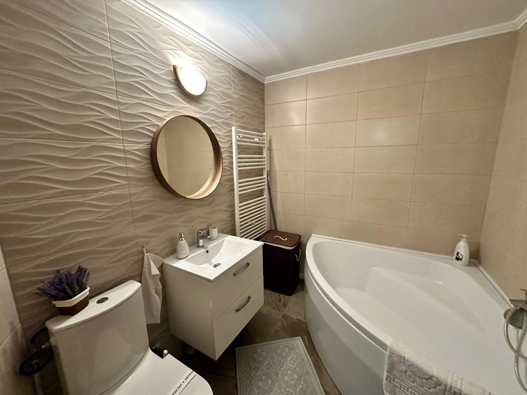 Two-Bedroom Apartment - Photo 2