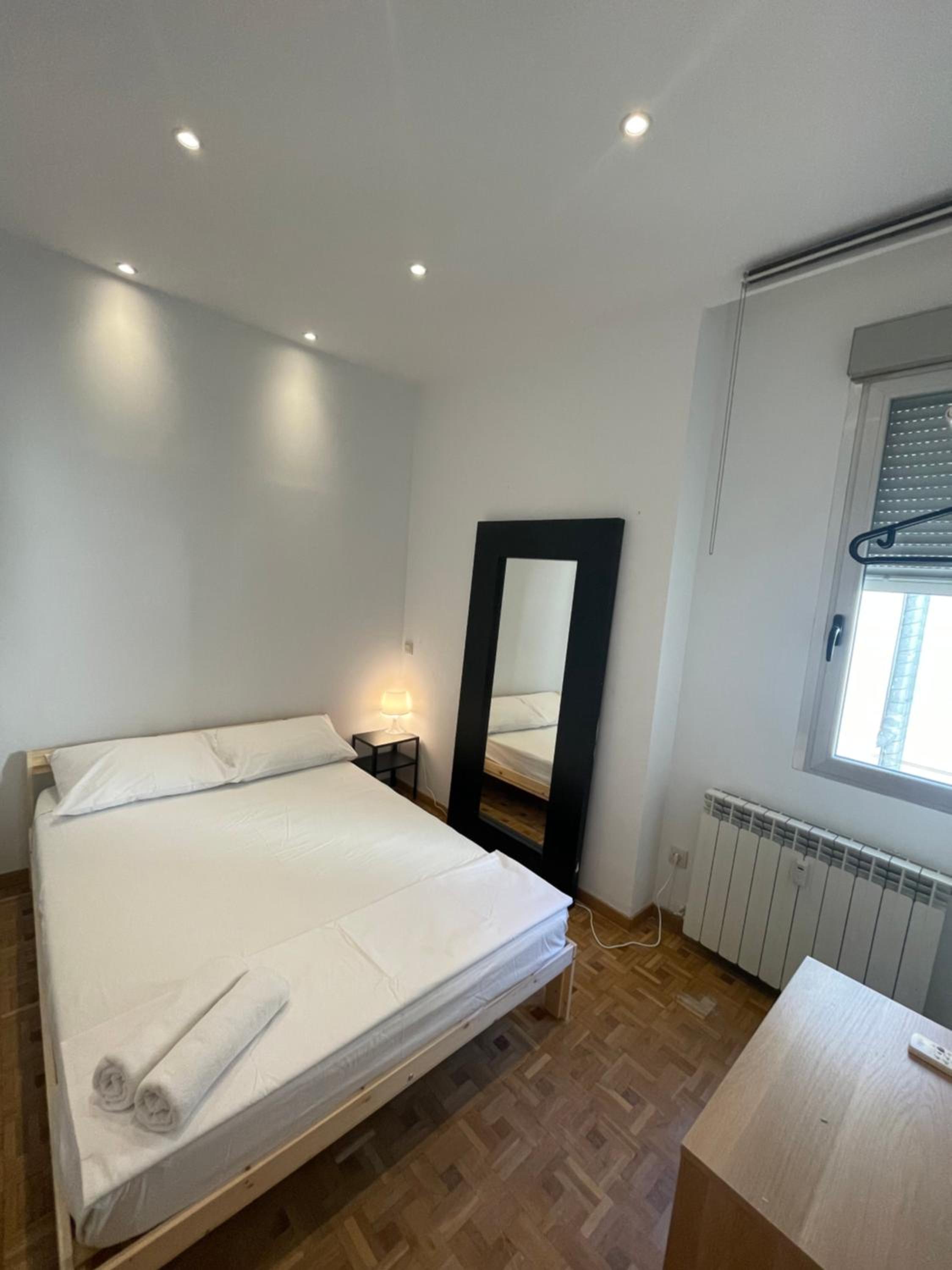 Habitación doble con baño compartido