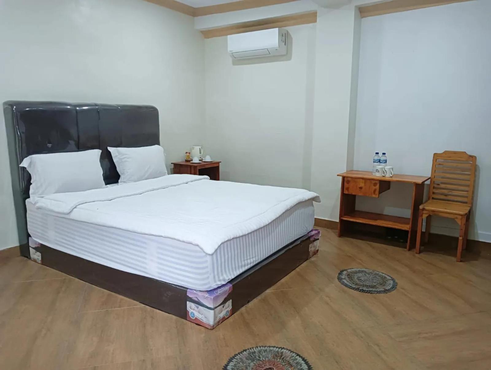 Superior King Room photo 2