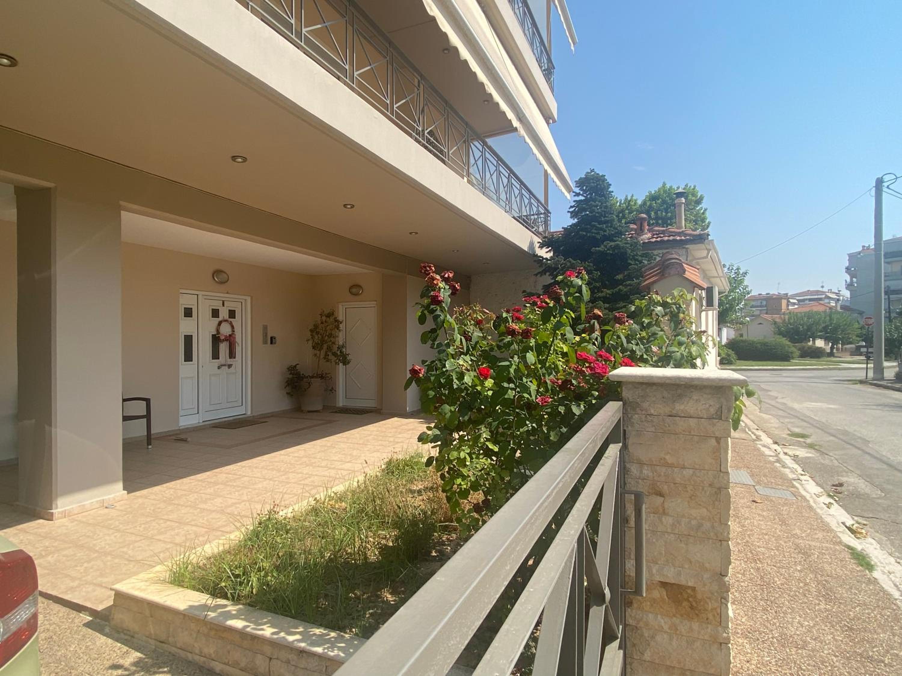 Apartment - Photo 39