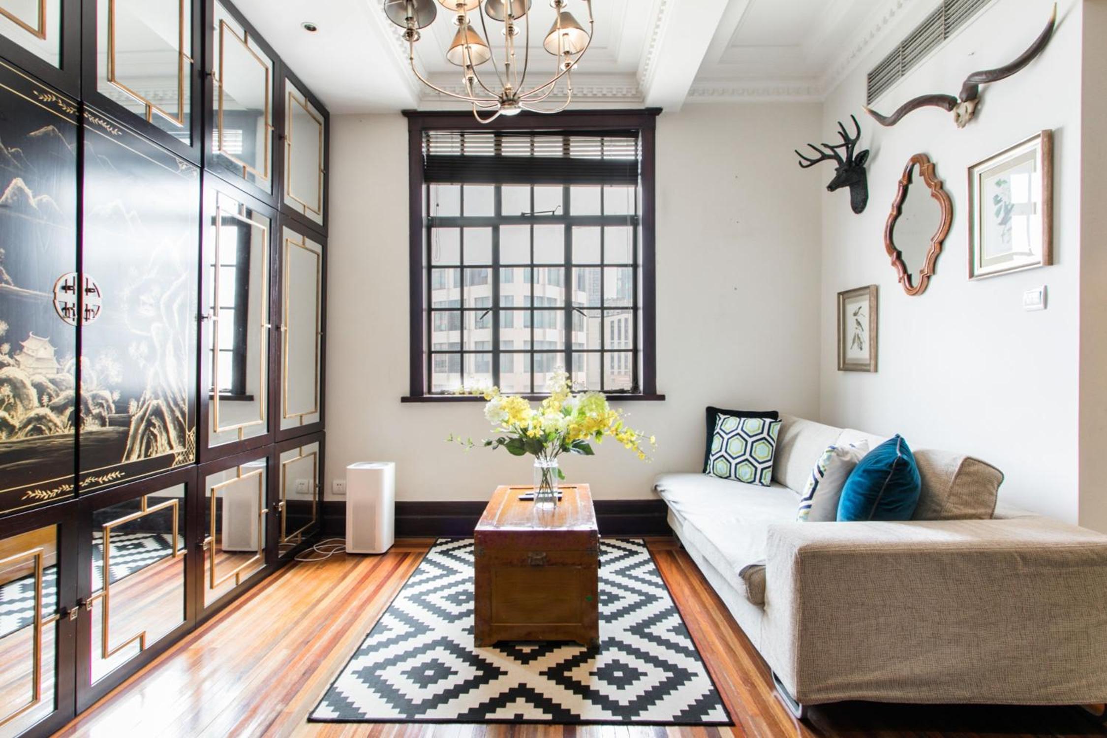 Deluxe Apartment