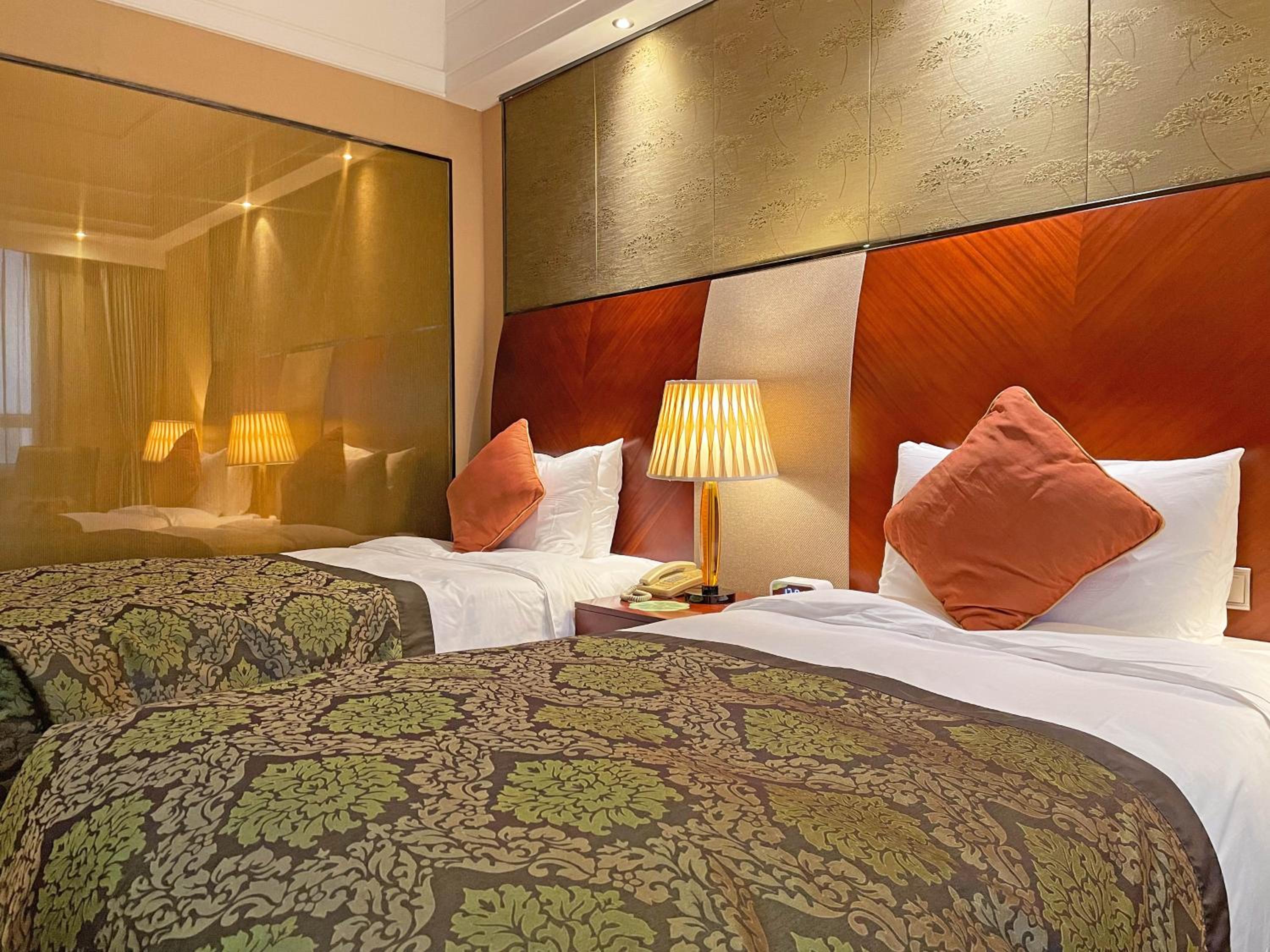 Business Twin Room