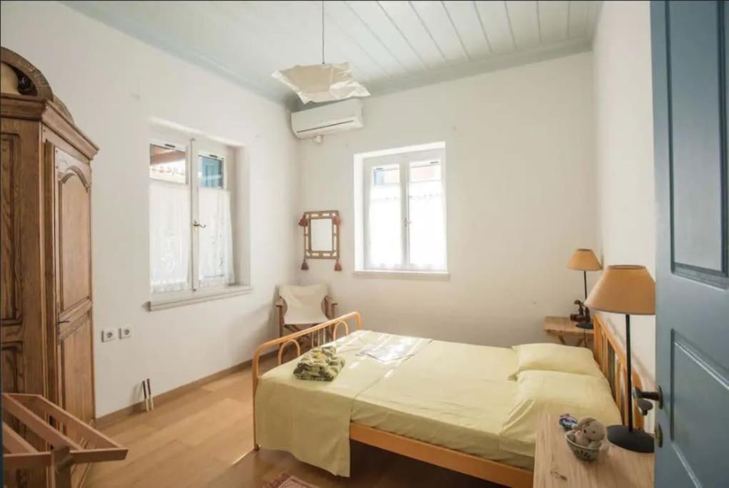 Three-Bedroom Villa photo 1