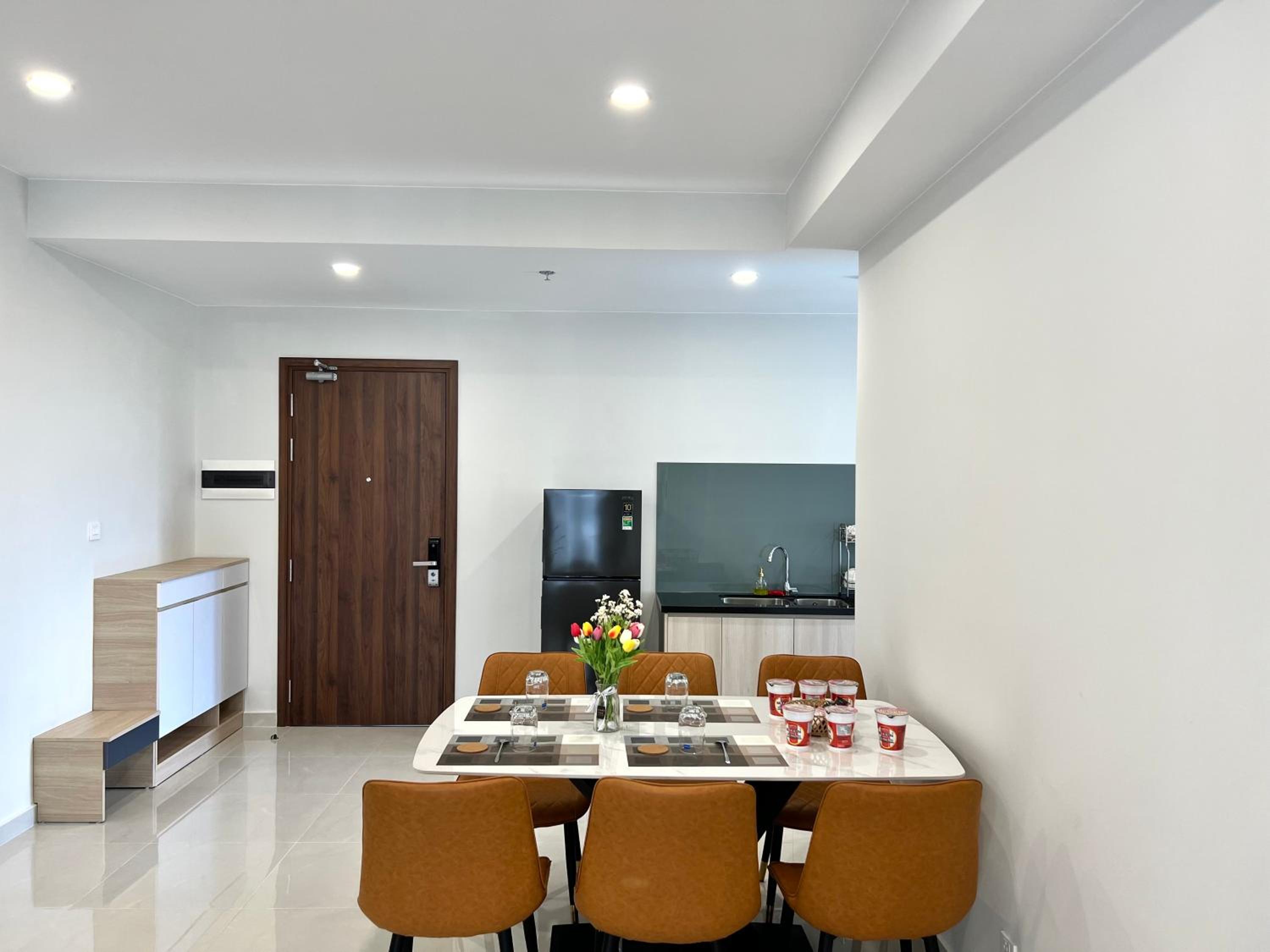 Three-Bedroom Apartment - Photo 2
