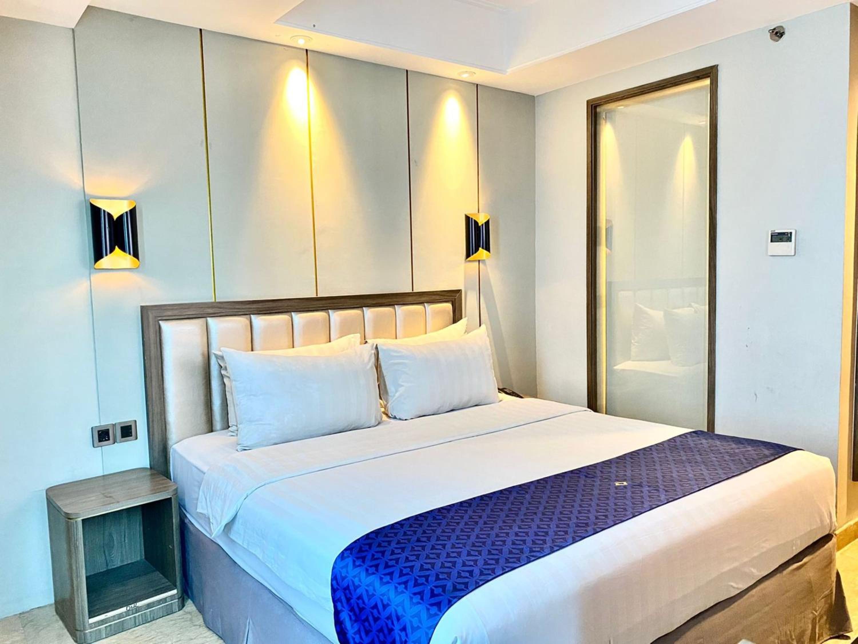Deluxe Room - Photo 1
