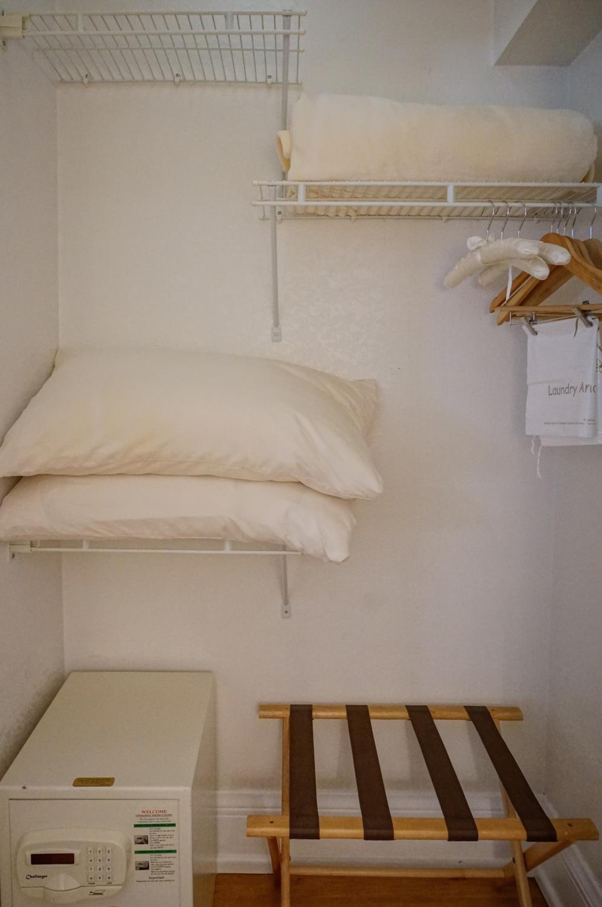 Deluxe King Studio with Kitchen - 116B - Photo 6