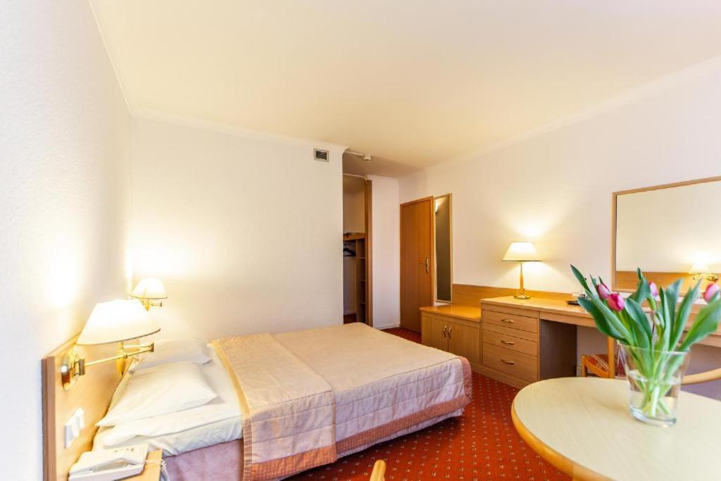 Double Room - Photo 4