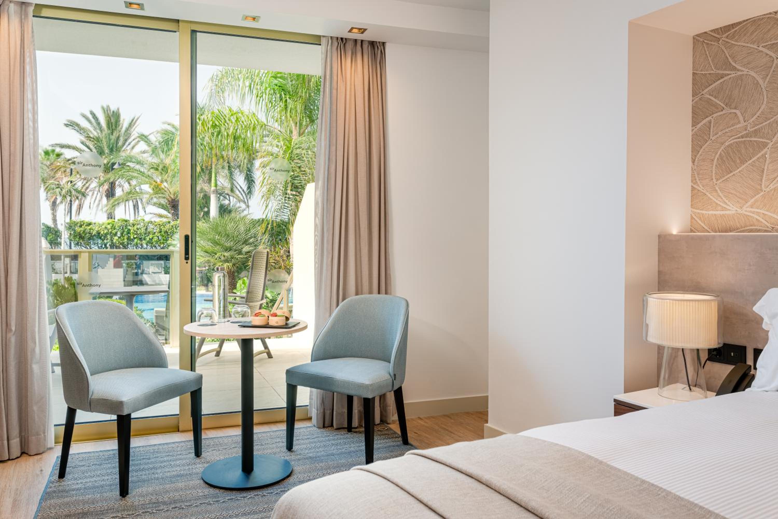 Superior Double Room with direct access to the Pool  (2 Adults) thumbnail 6