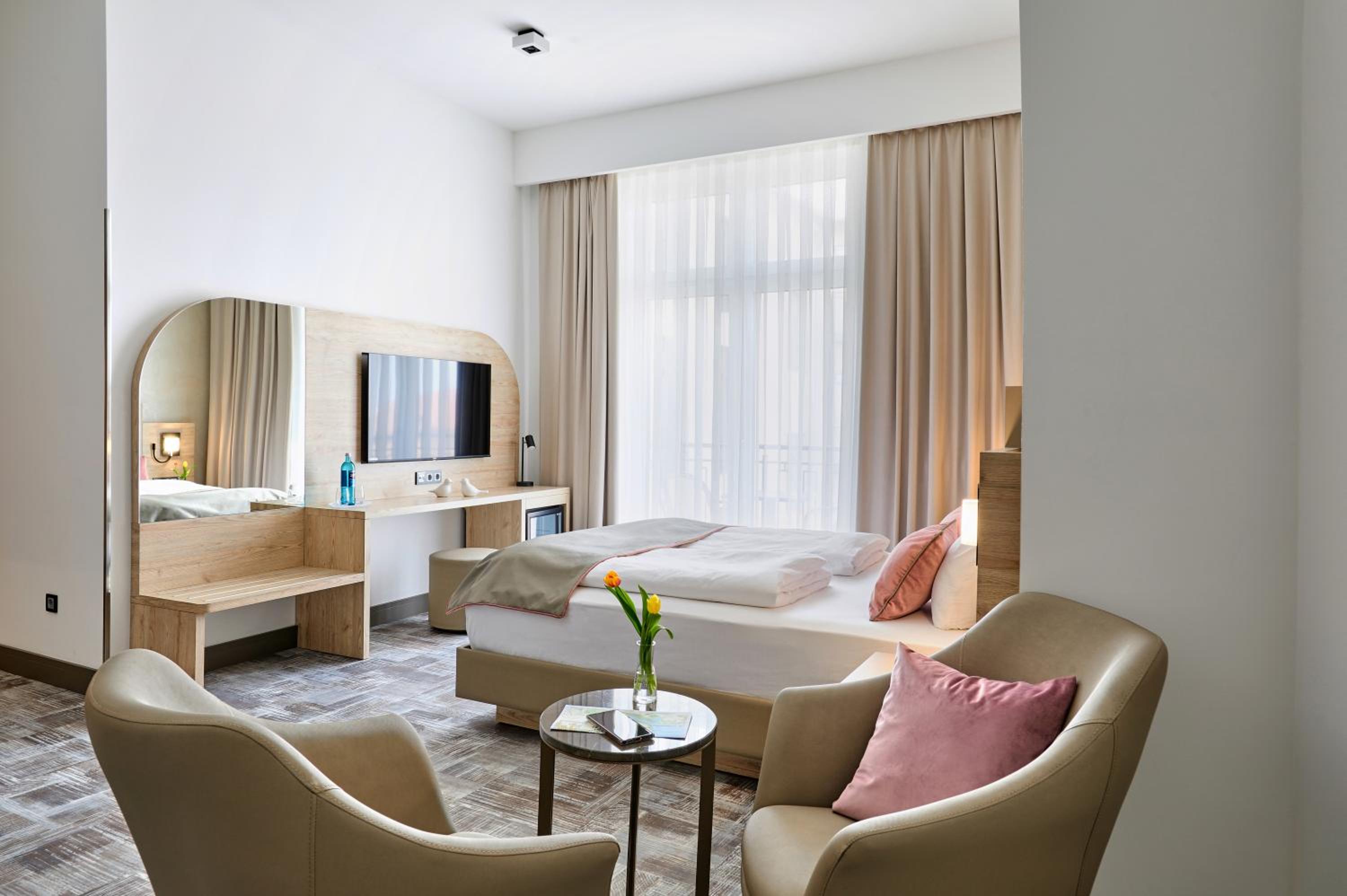 Junior Suite with Balcony