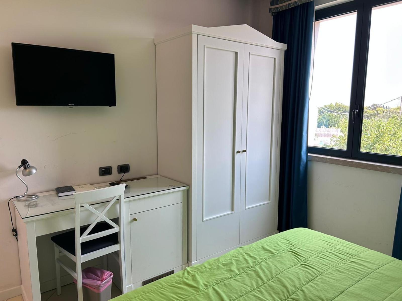 Triple Room - Photo 2