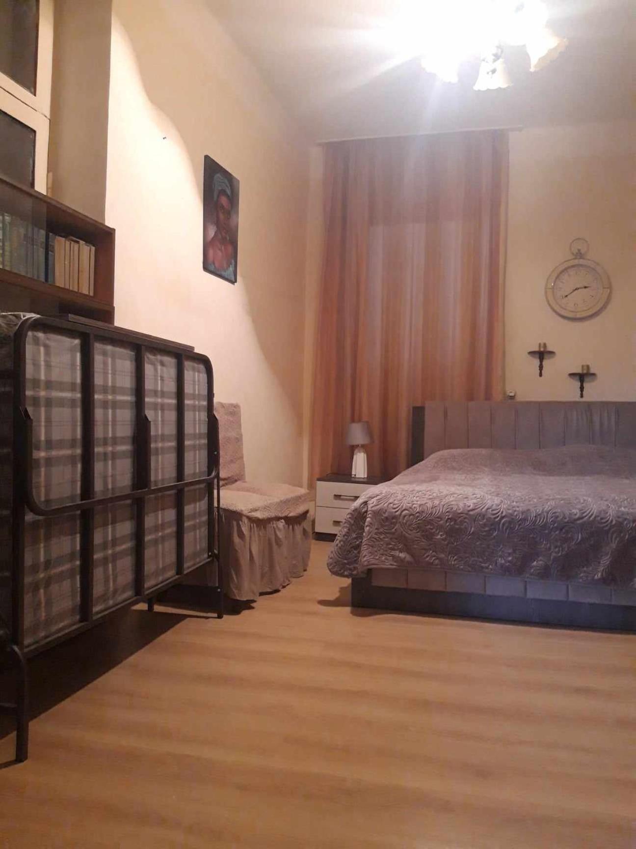 Standard Double Room with Shared Bathroom photo 2