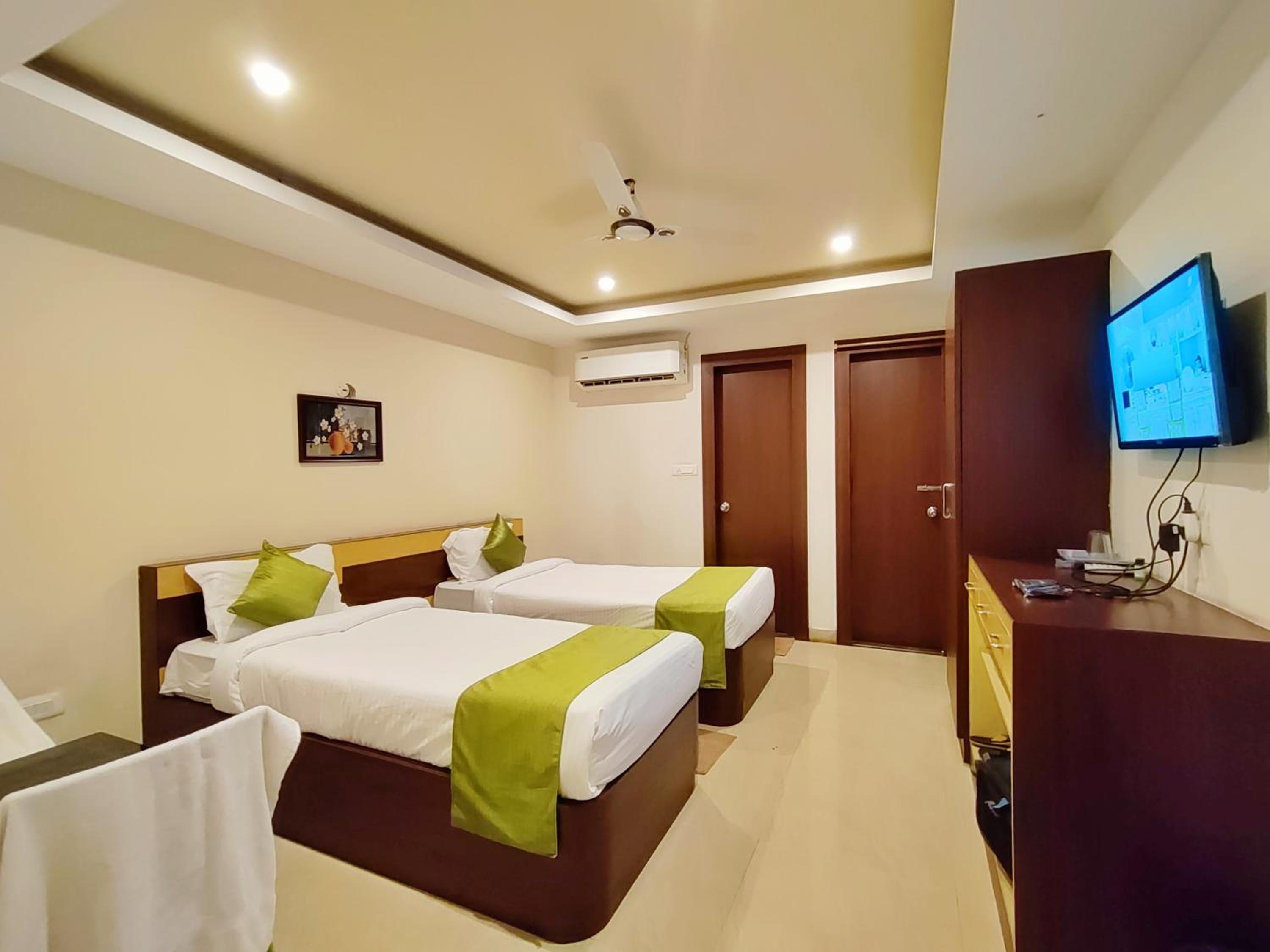 Deluxe Double Or Twin Room With Balcony