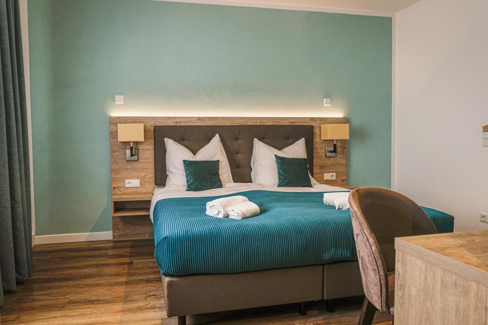 Double Room Compact