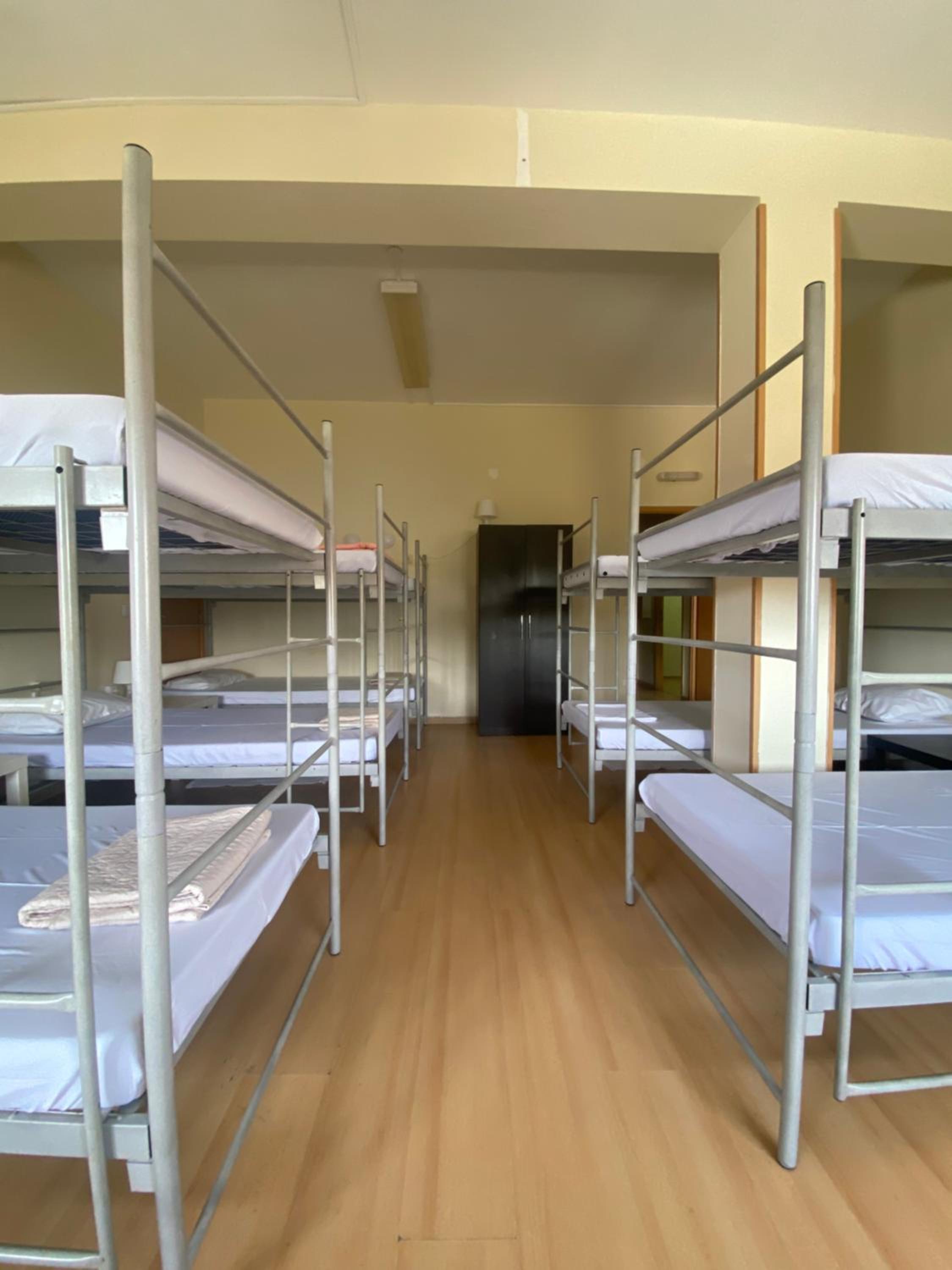 Quadruple Room - Photo 6